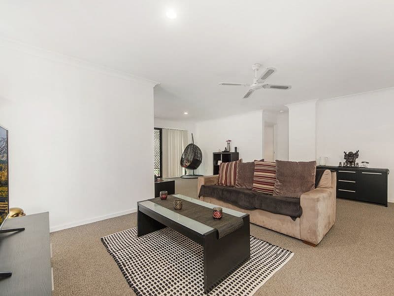 24 Amsonia Court, Arundel QLD 4214, Arundel - Thumbnail 5