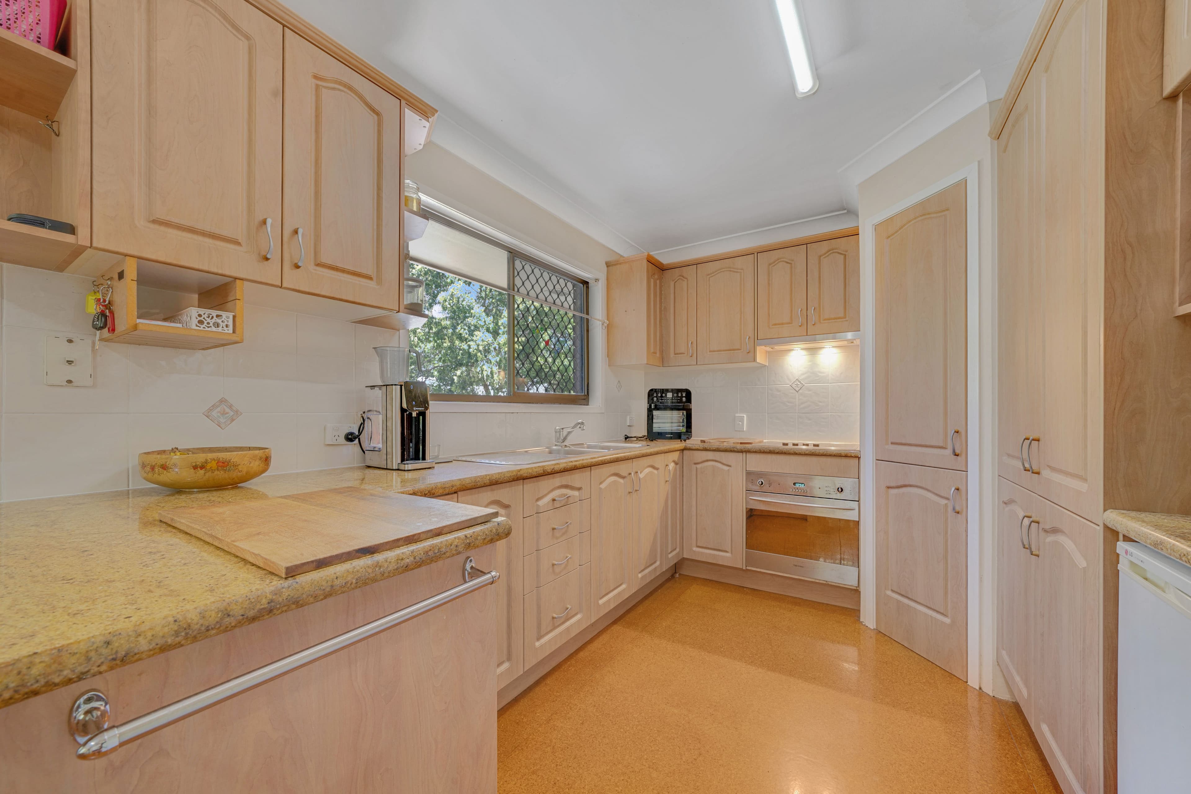 2 Chapman Drive, Beenleigh QLD 4207, Beenleigh - Thumbnail 4