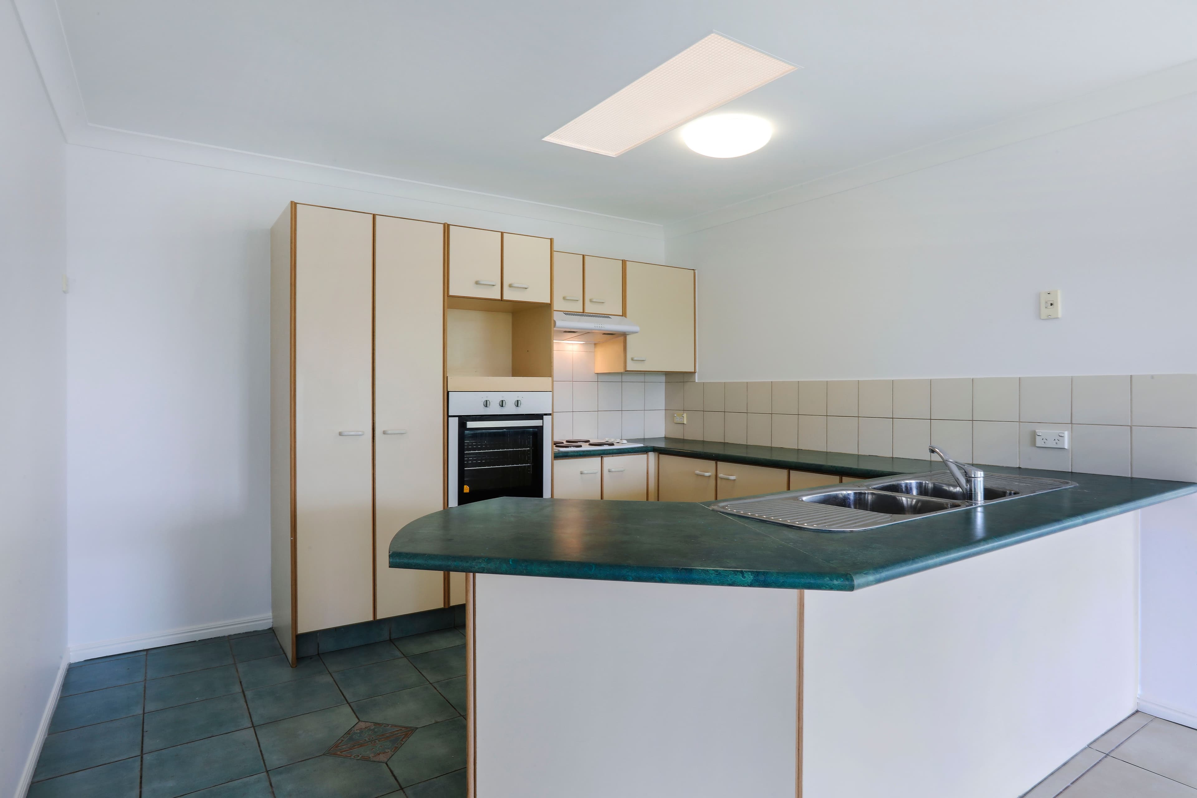 48 Ancona Street, Carrara QLD 4211, Carrara - Thumbnail 5