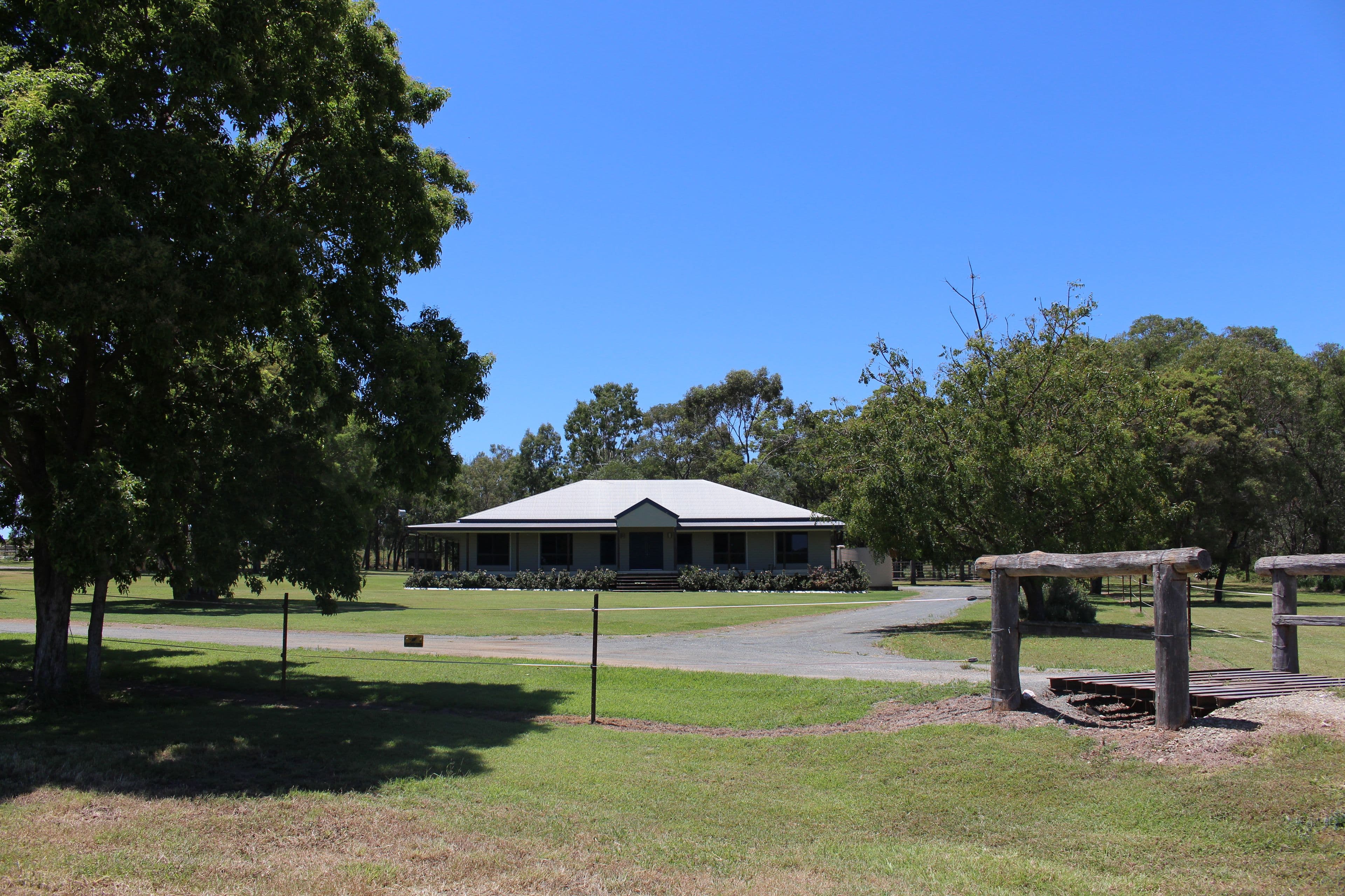 225 East End Road, East End QLD 4695, East End - Thumbnail 3