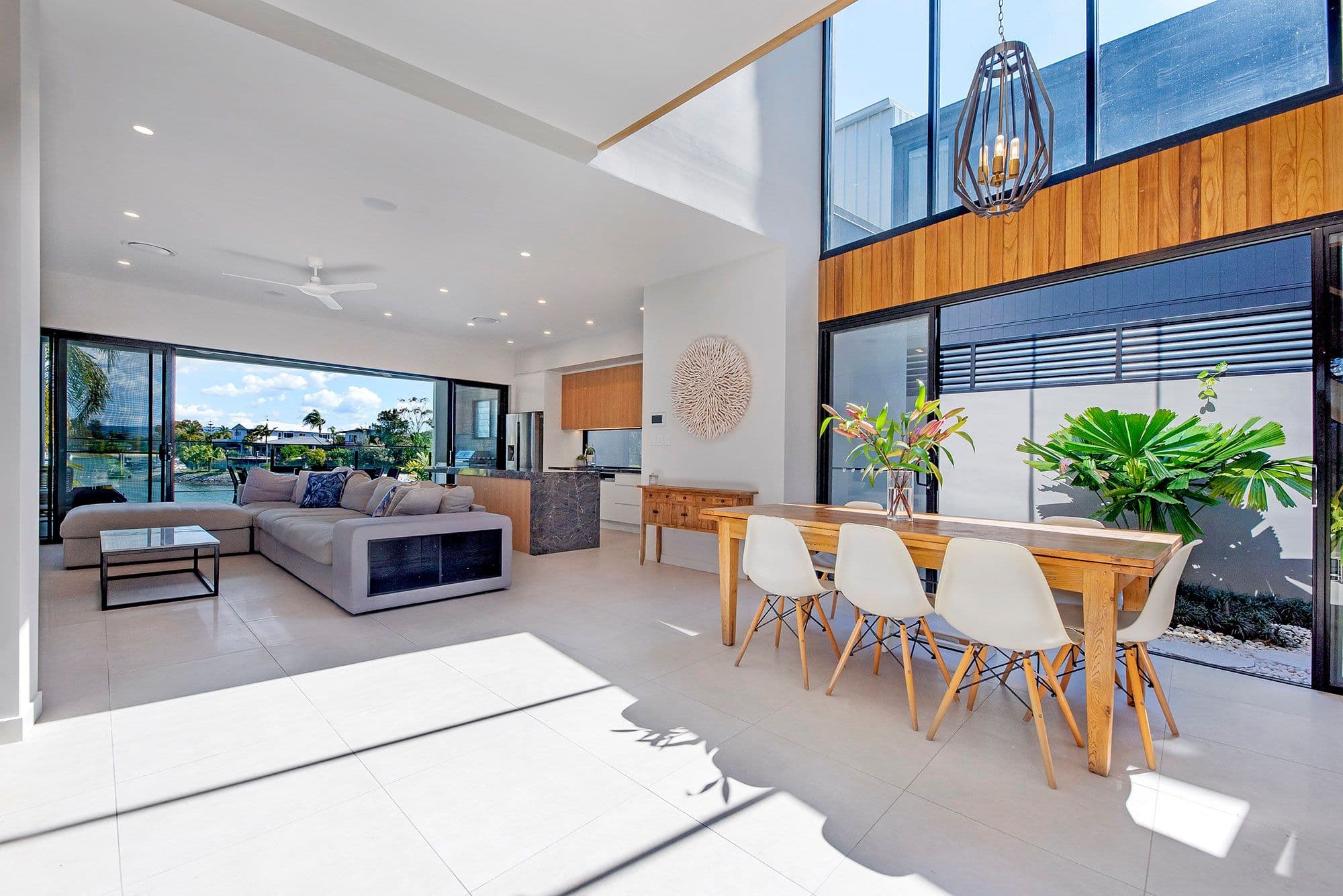 60 Avanti Street, Mermaid Waters QLD 4218, Mermaid Waters - Thumbnail 7