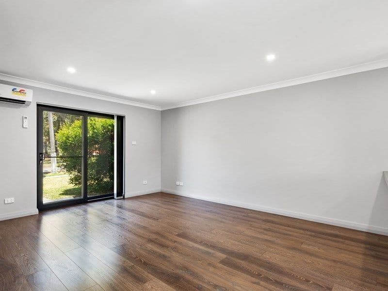 19 Wordsworth Avenue, Yokine WA 6060, Yokine - Thumbnail 3