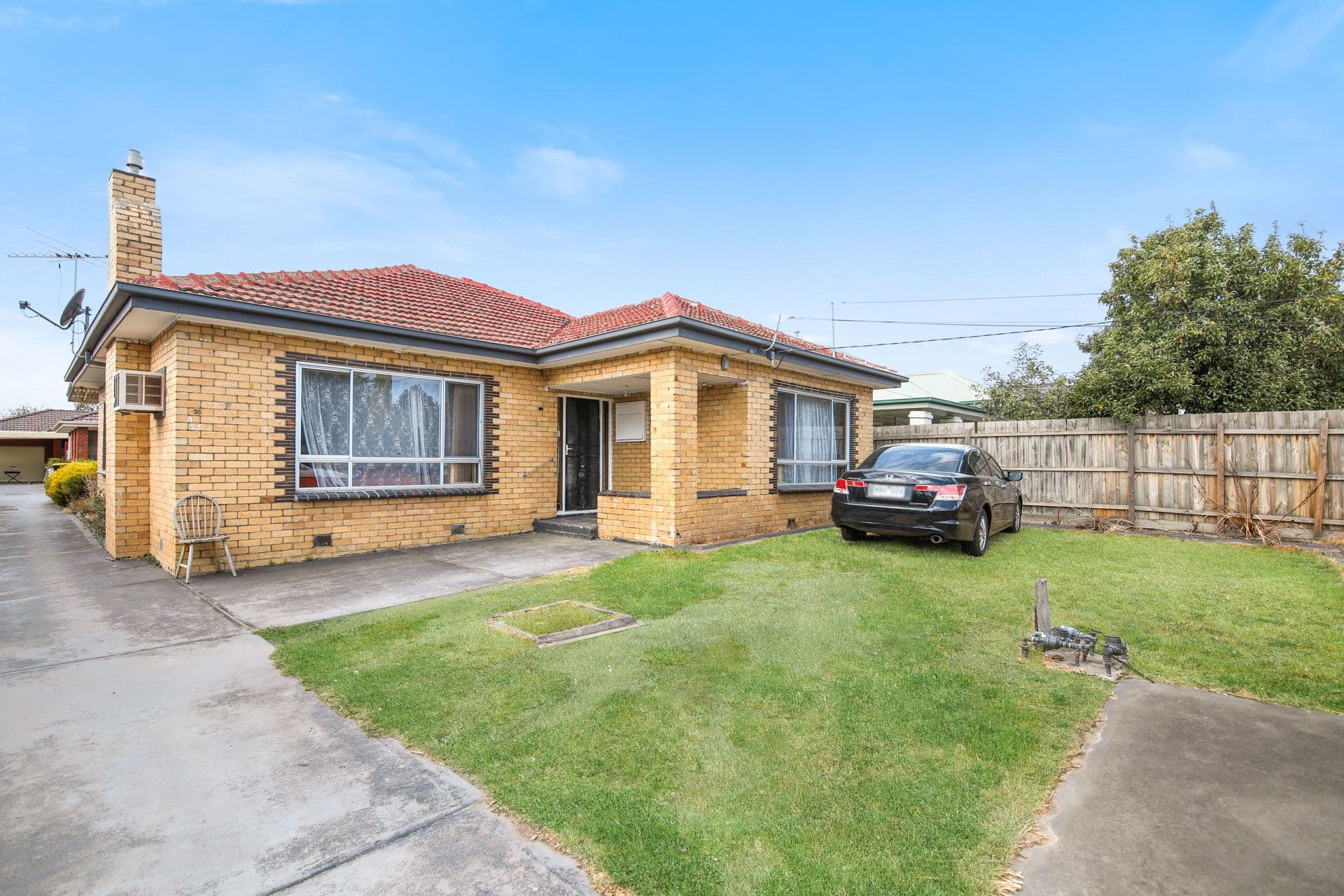 25 Canberra Avenue, Dandenong VIC 3175, Dandenong - Image 1