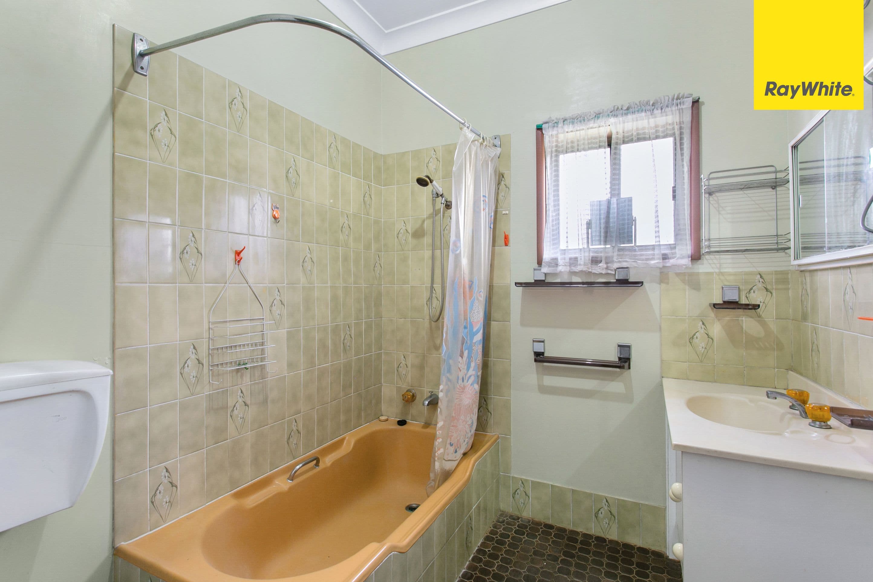 3 South Parade, Canterbury - Thumbnail 7