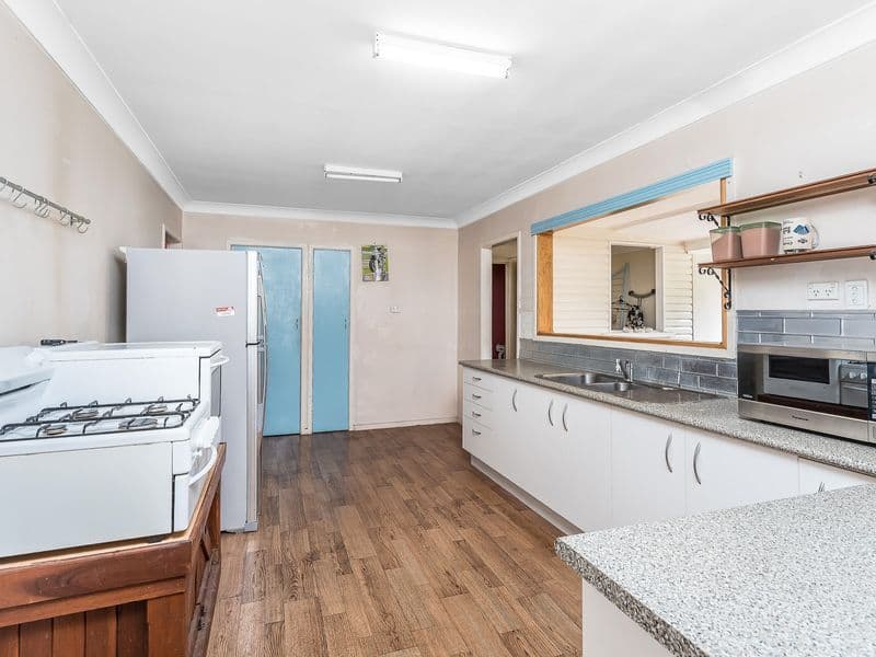25 Chartwell Street, Margate QLD 4019, Margate - Thumbnail 5