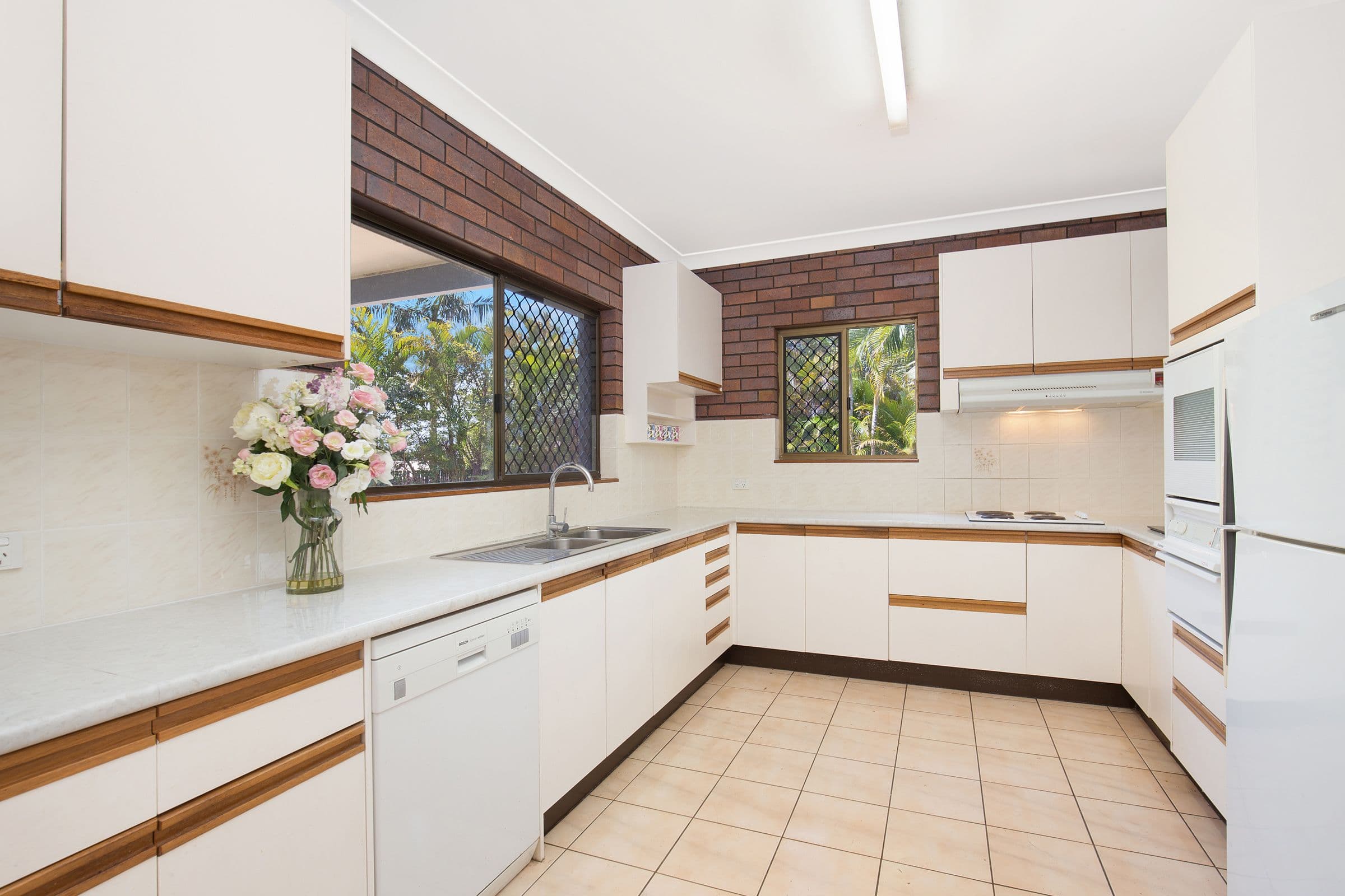 13 Lillian Court, Rochedale South QLD 4123, Rochedale South - Thumbnail 3
