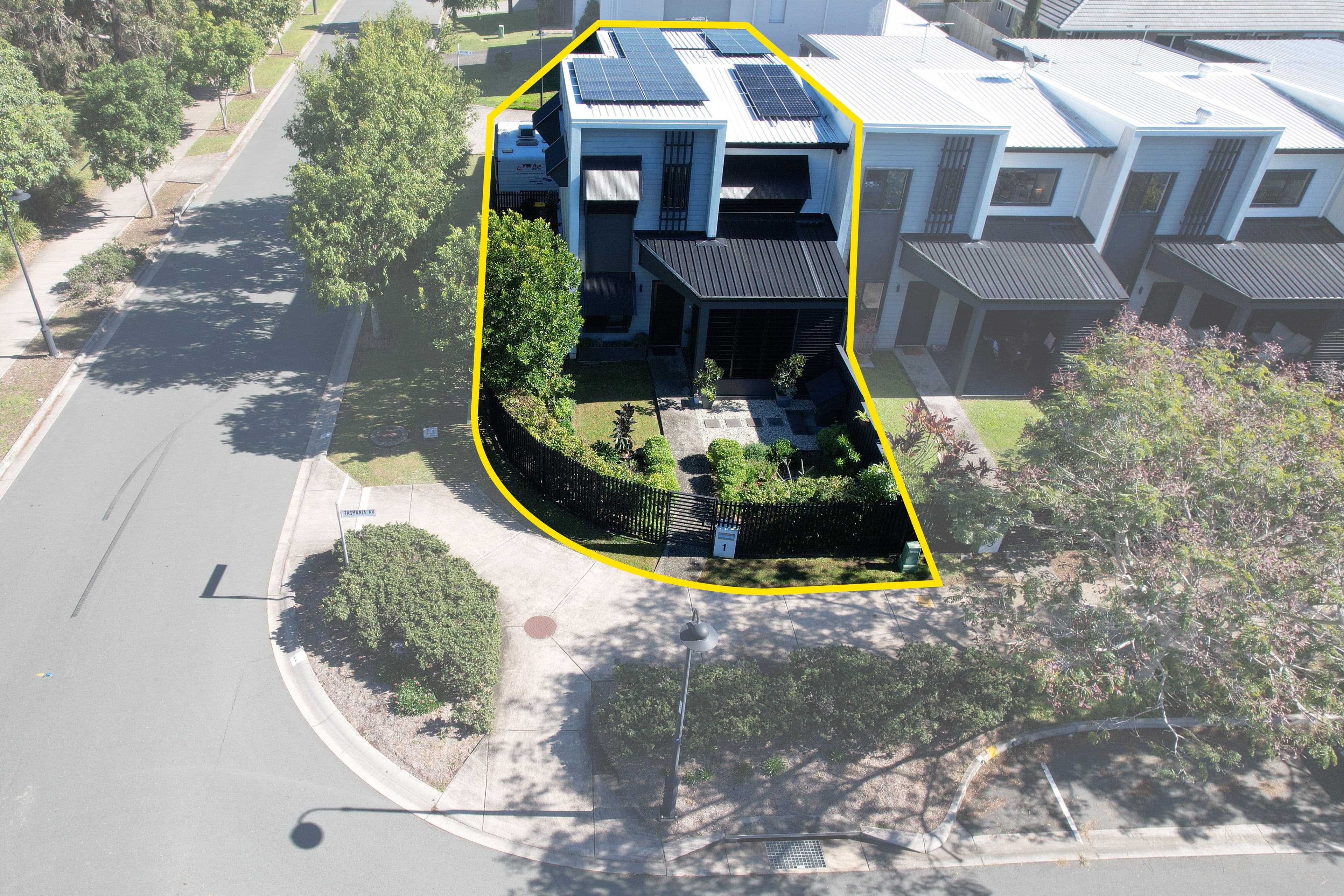 1 Tasmania Avenue, Newport QLD 4020, Newport - Image 1
