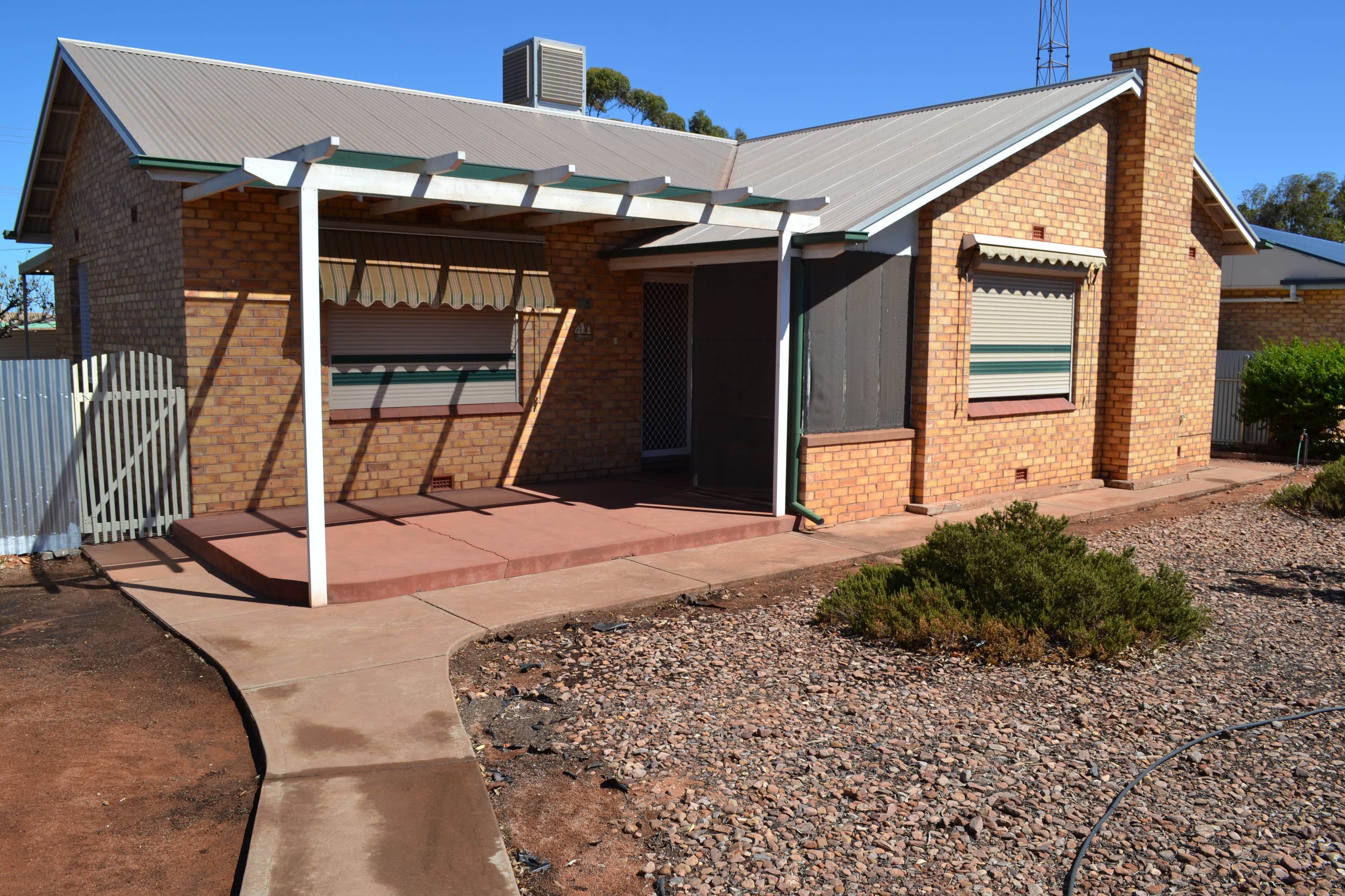 115 Broadbent Terrace, Whyalla SA 5600, Whyalla - Thumbnail 2