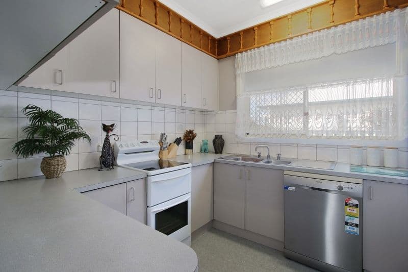 441 Wantigong Street, North Albury - Thumbnail 3