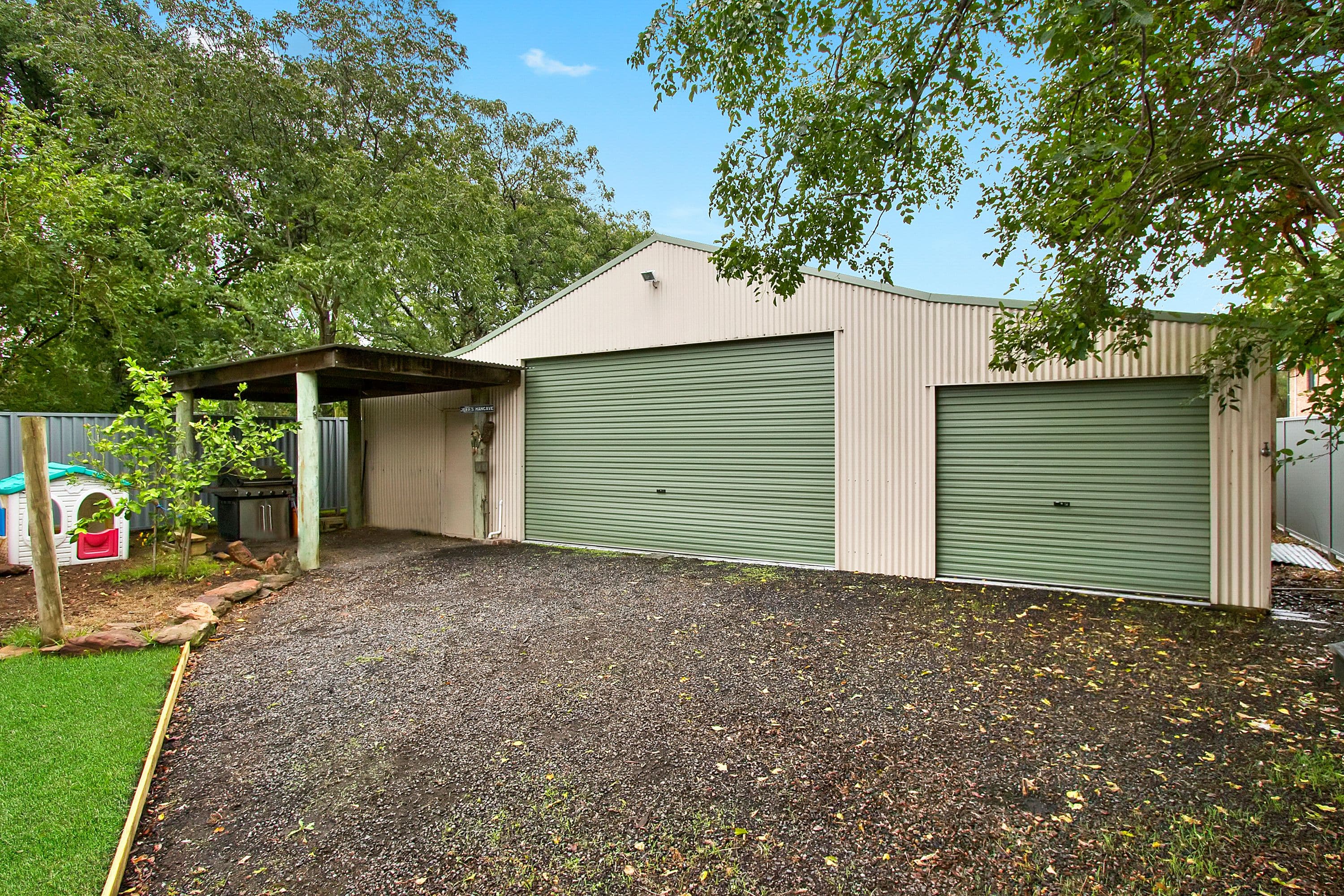 27 Havelock Street, McGraths Hill - Thumbnail 3