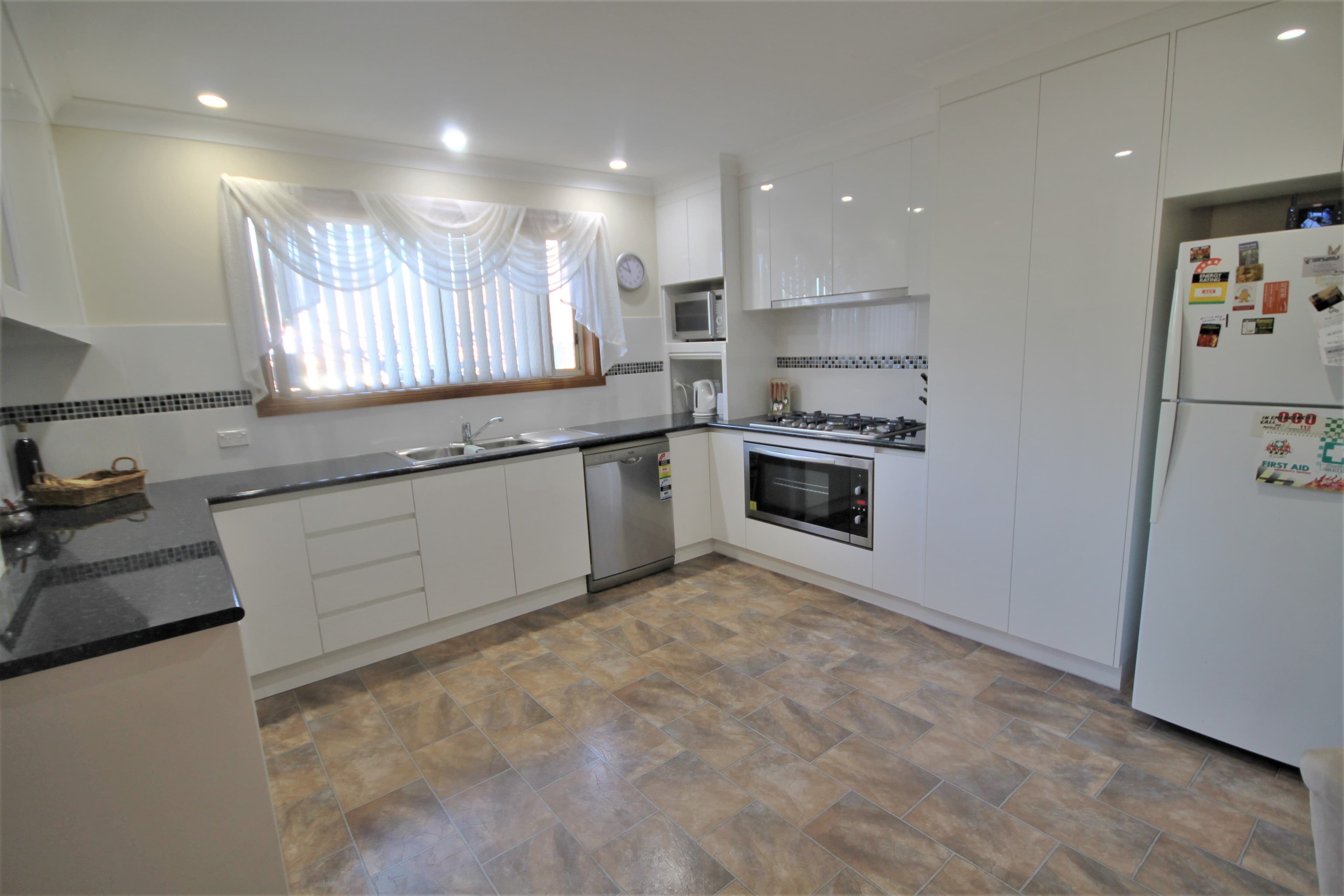 2B Jim Anderson Avenue, Young NSW 2594, Young - Thumbnail 8