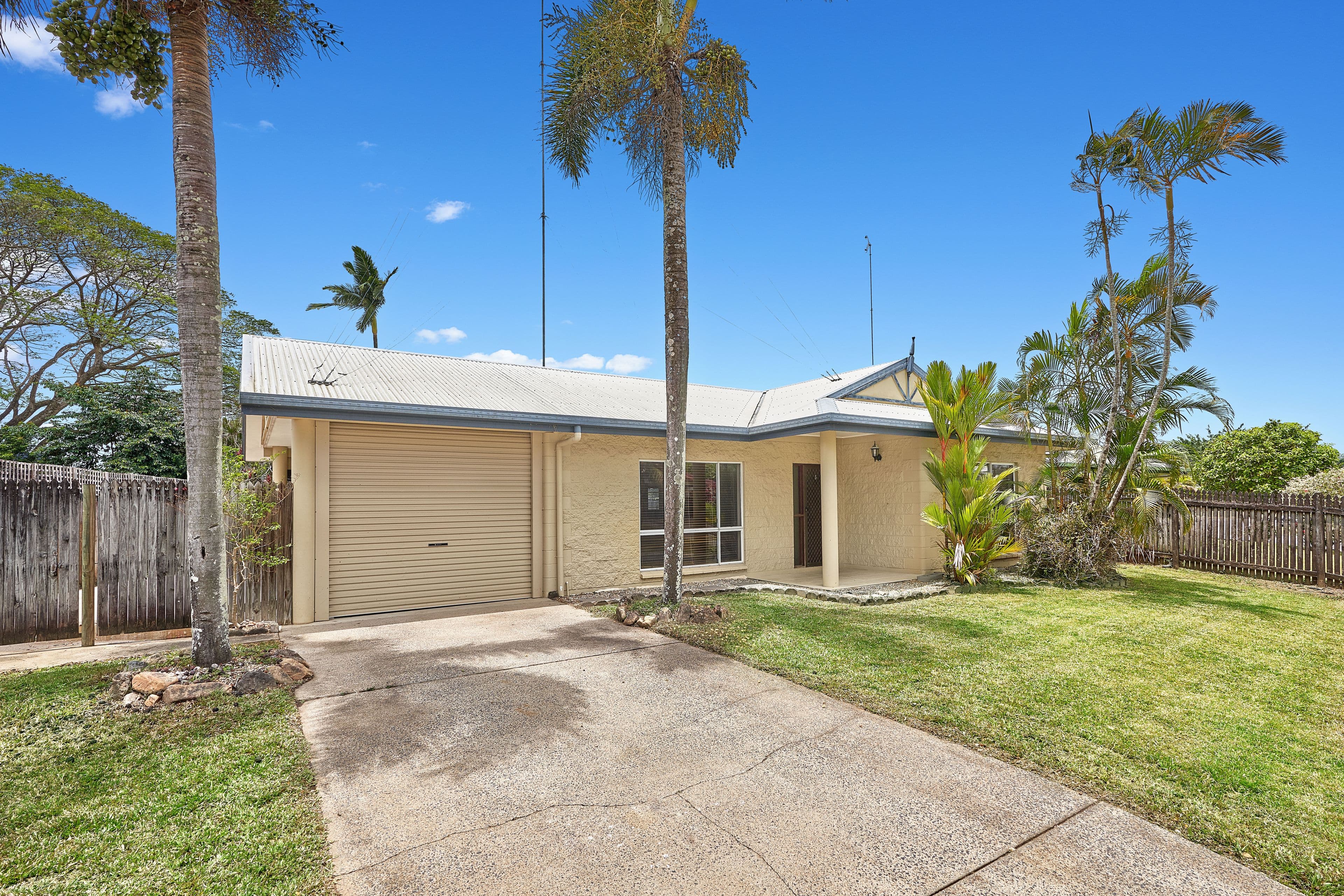 4 Valda Close, Edmonton QLD 4869, Edmonton - Image 1