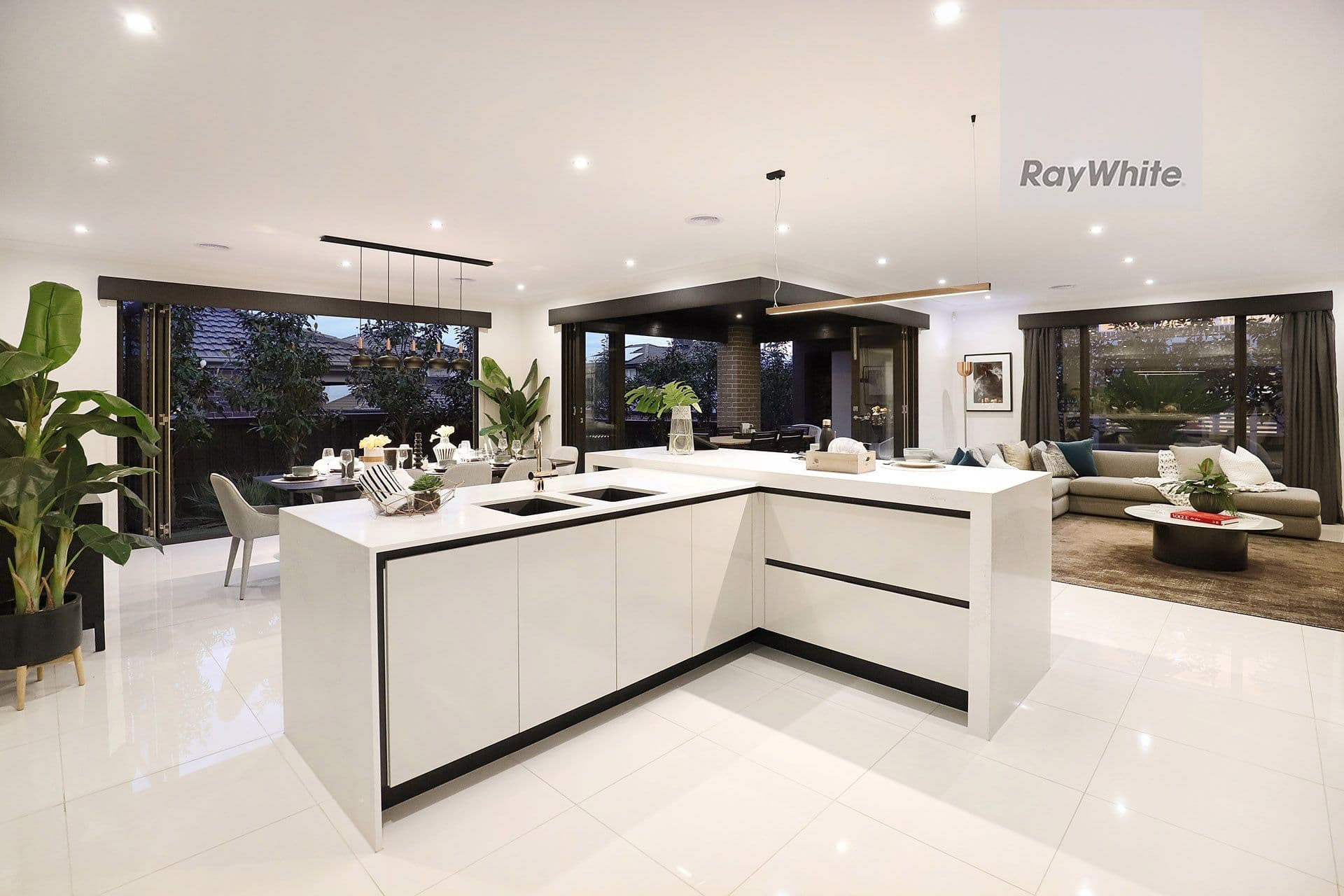 6 Dellamore Boulevard, Greenvale VIC 3059, Greenvale - Thumbnail 5