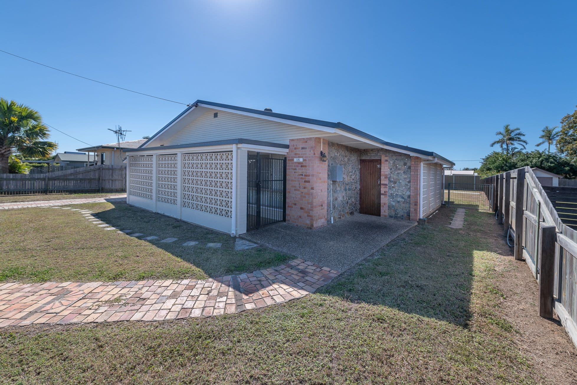 16 Lovejoy Street, Avenell Heights QLD 4670, Avenell Heights - Image 1