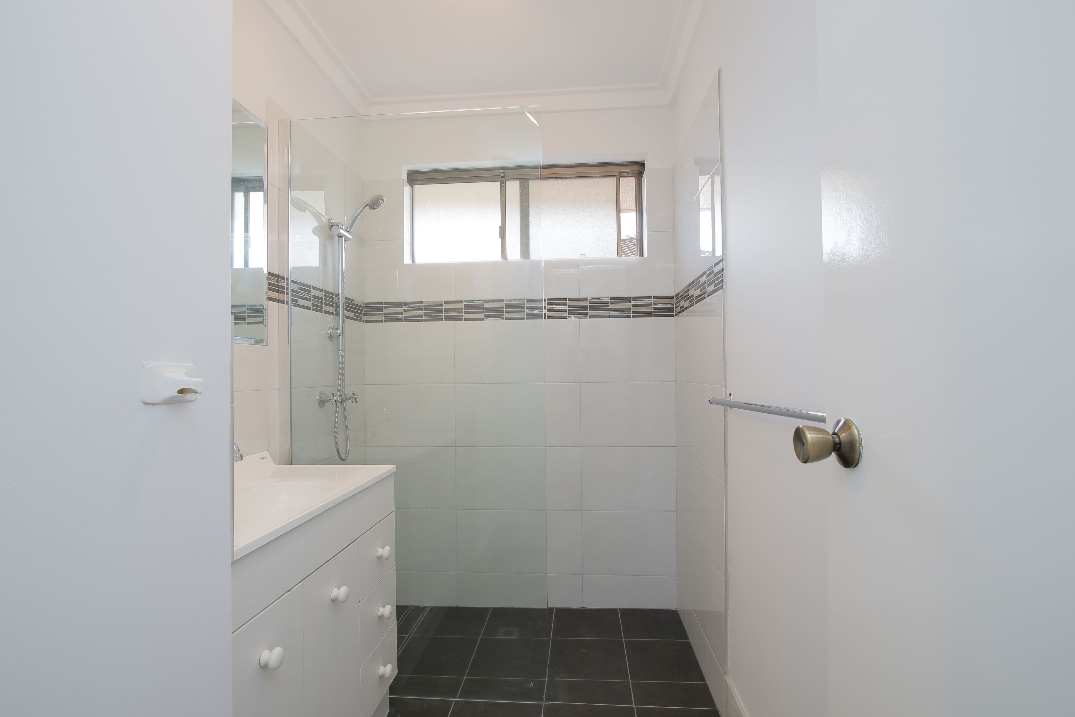 36 Dealy Close, Cannington WA 6107, Cannington - Thumbnail 7