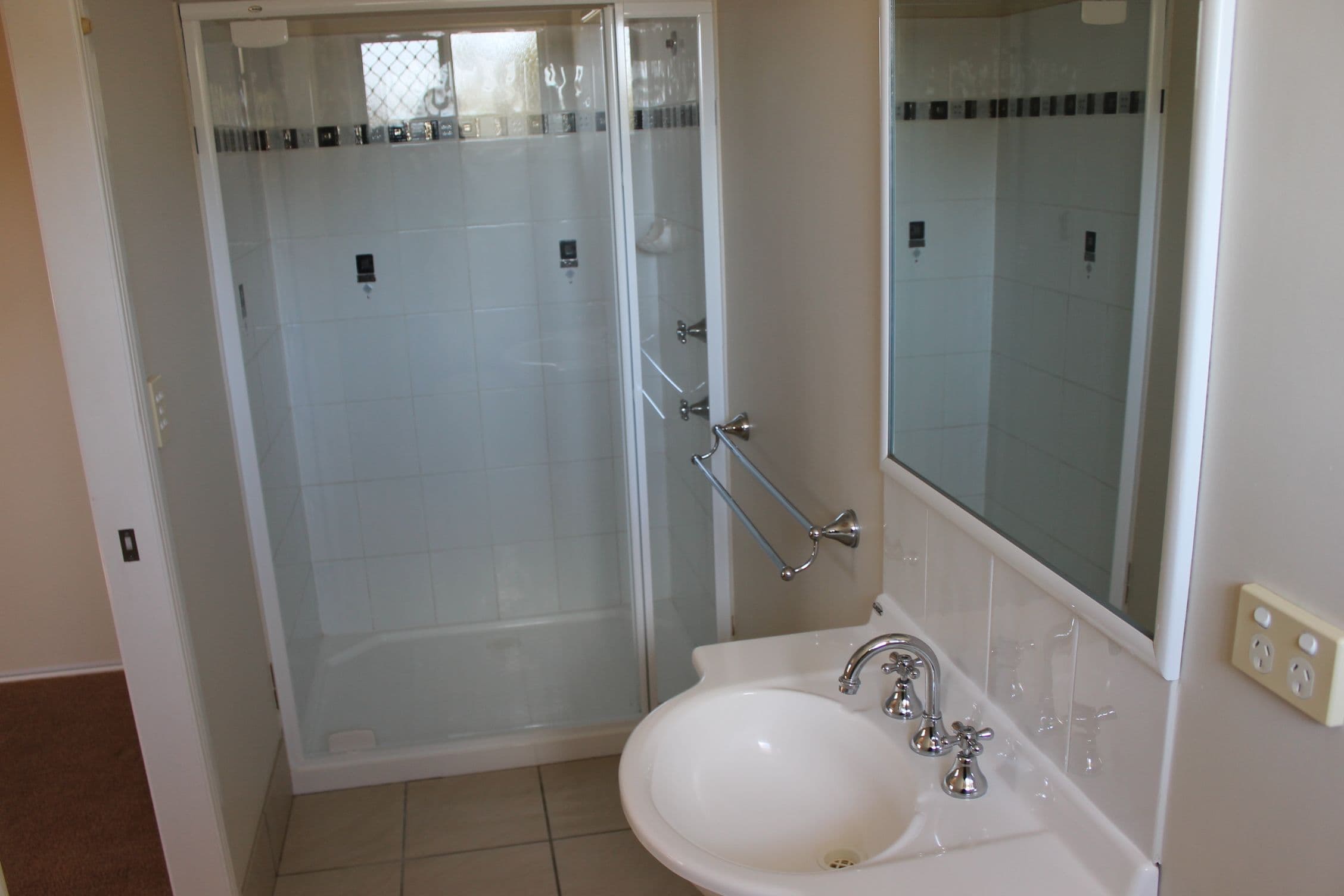 9 Carindale Drive, Dalby QLD 4405, Dalby - Thumbnail 3
