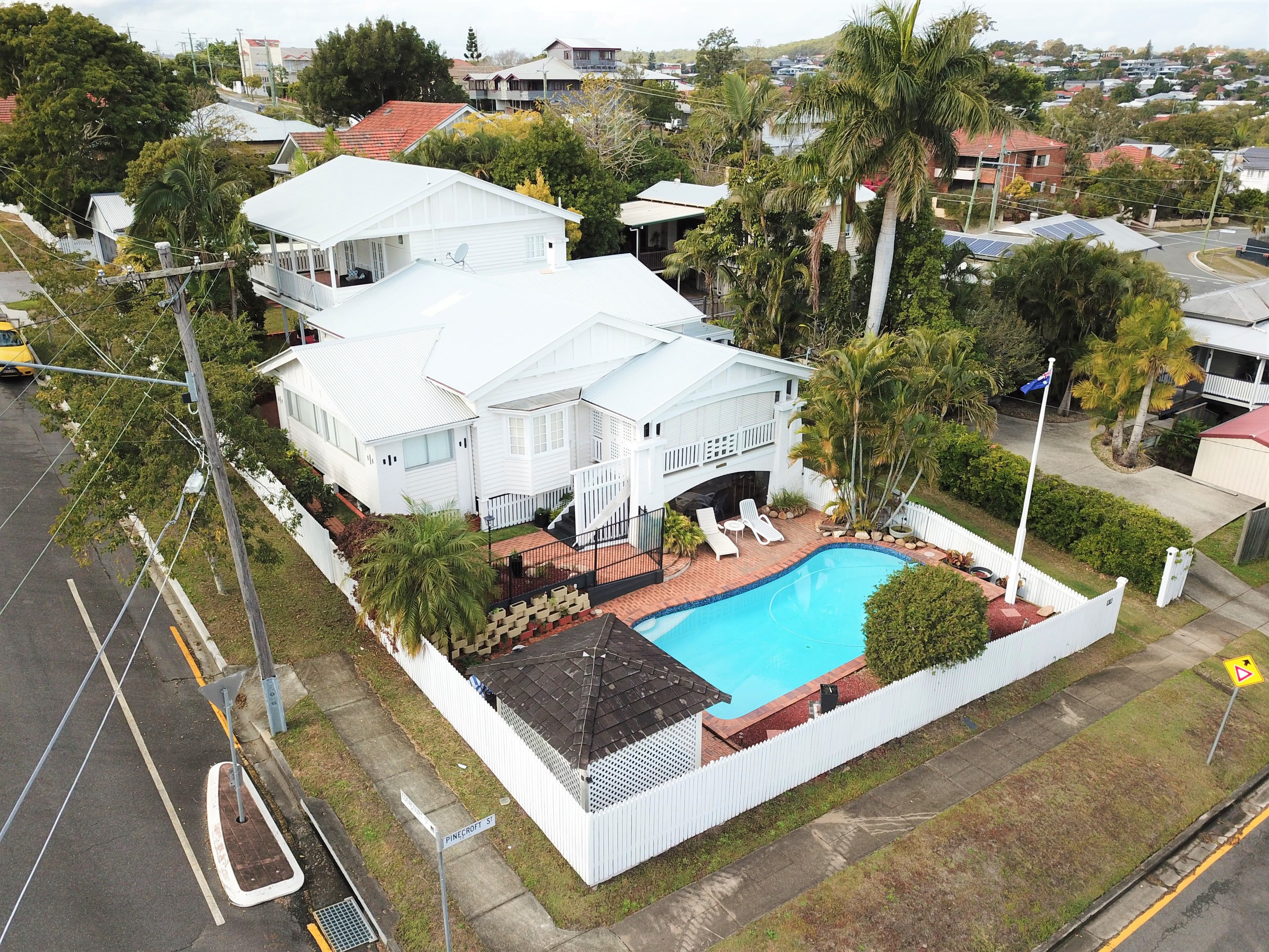 15 Pinecroft Street, Camp Hill QLD 4152, Camp Hill - Image 1
