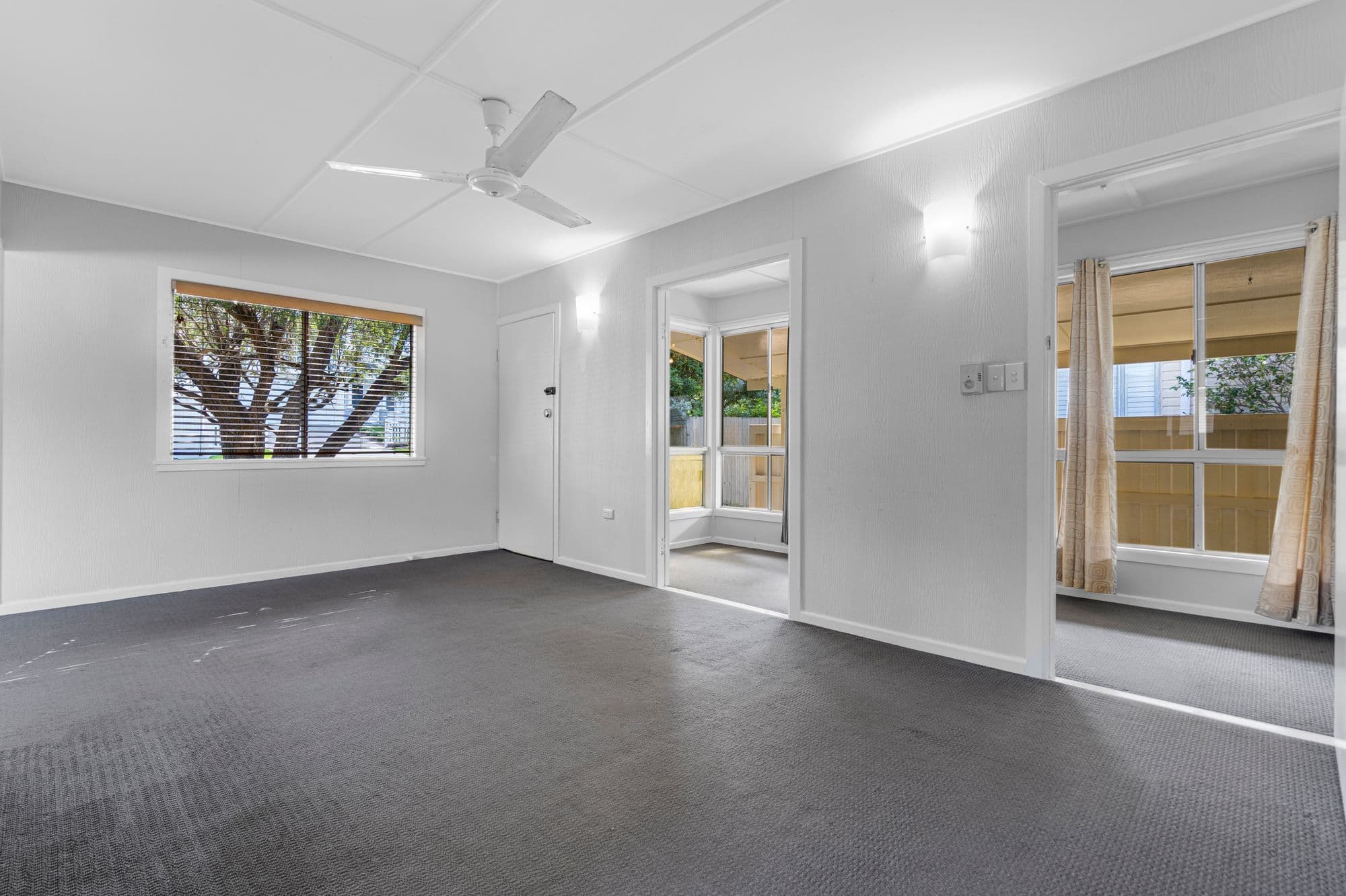 20 Phoebus Street, Upper Mount Gravatt QLD 4122, Upper Mount Gravatt - Thumbnail 2