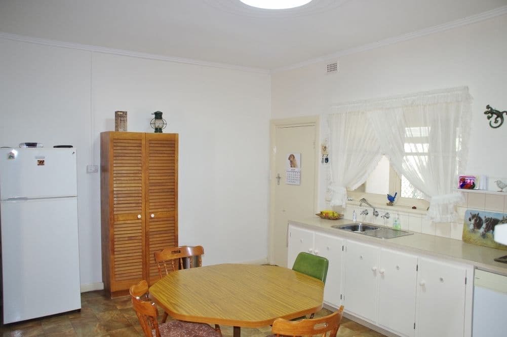 159 Seventeenth Street, Renmark SA 5341, Renmark - Thumbnail 6