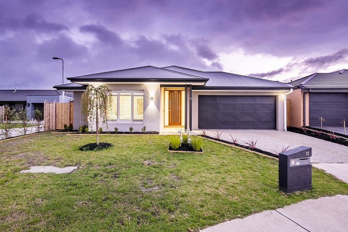 11 Greenglade Way, Cranbourne East VIC 3977, Cranbourne East - Image 1