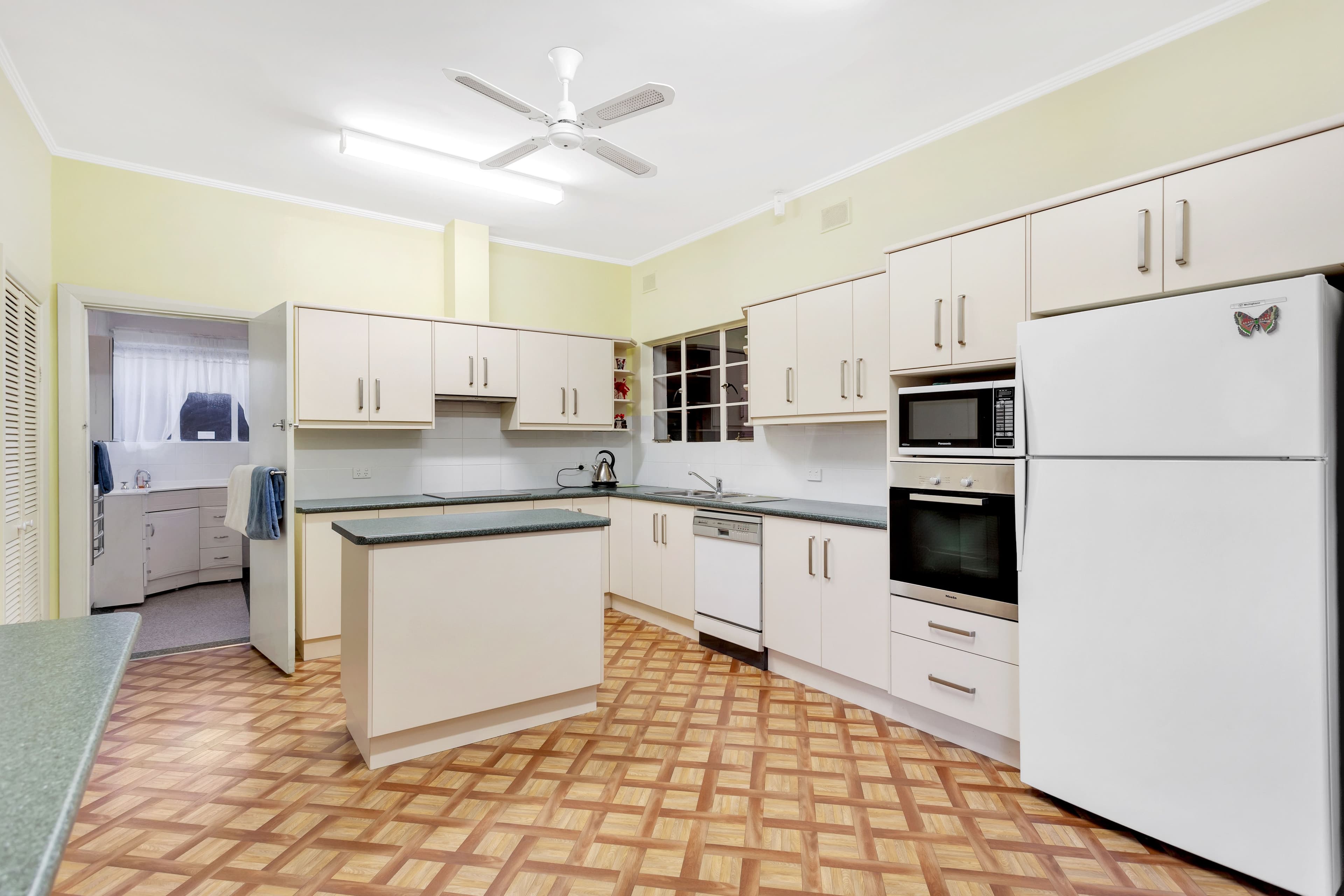 47 Blyth Street, Clearview SA 5085, Clearview - Thumbnail 4