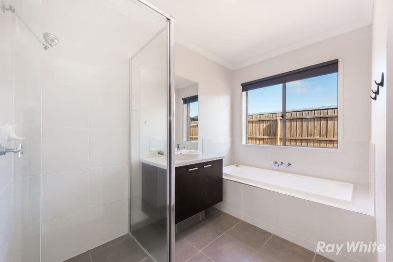 21 Darriwell Drive, Bannockburn VIC 3331, Bannockburn - Thumbnail 8