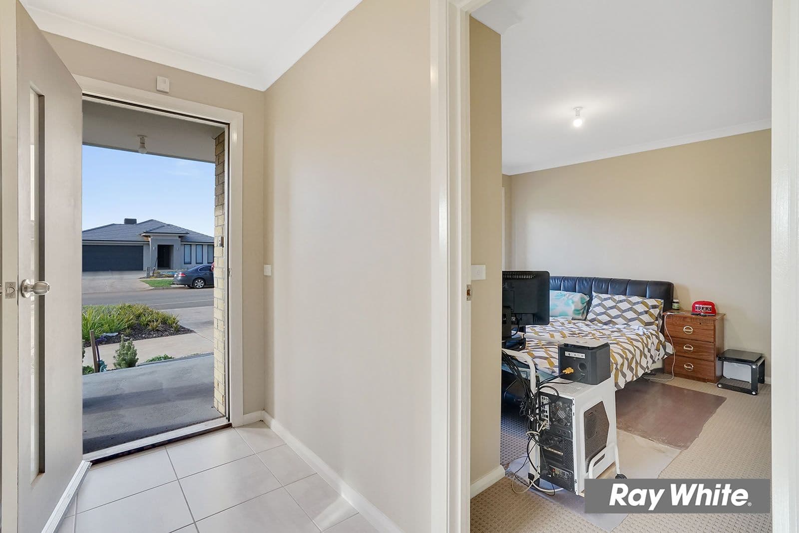 1 Arkins Circuit, Tarneit VIC 3029, Tarneit - Thumbnail 4