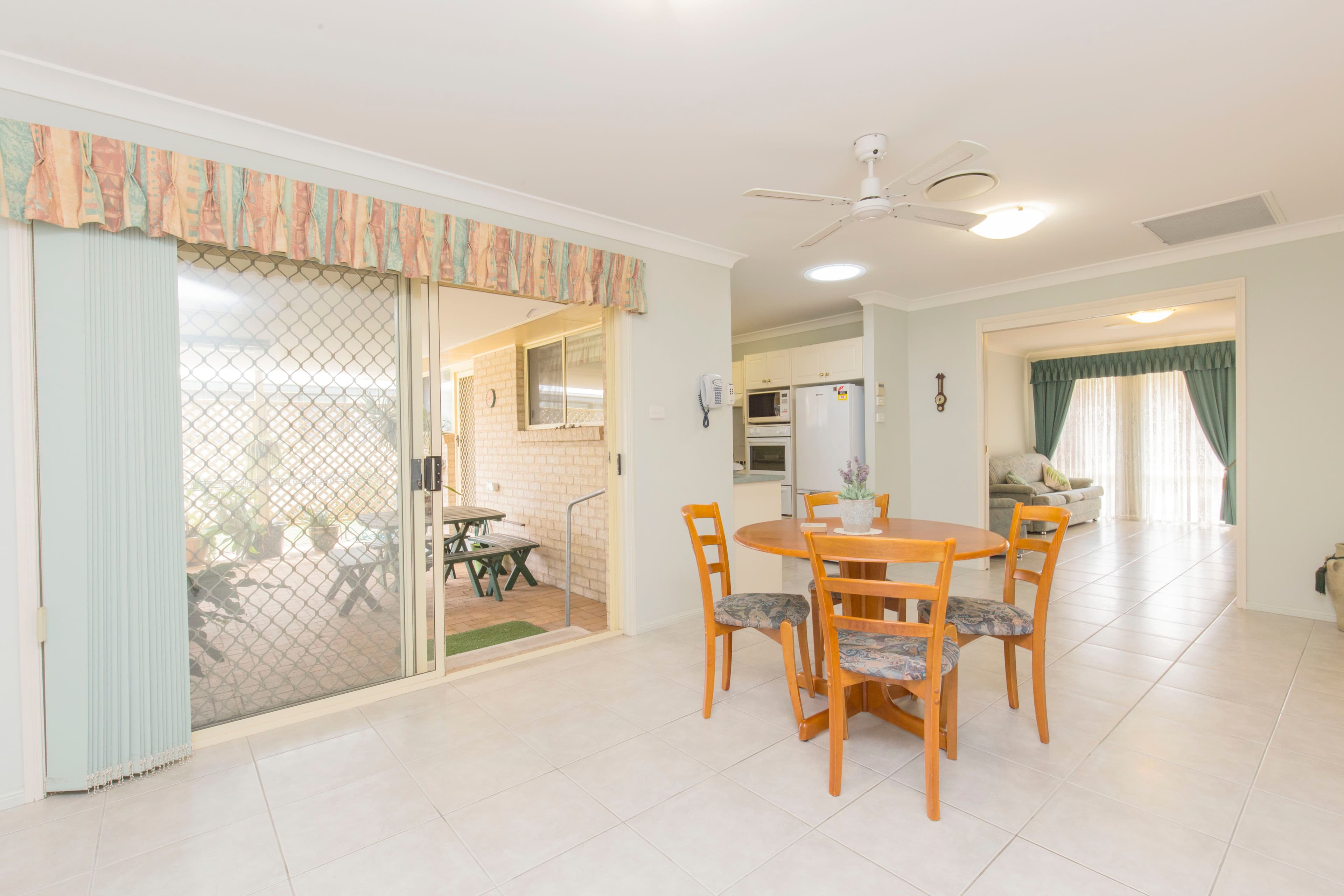 4 Holbert Close, Tea Gardens - Thumbnail 8