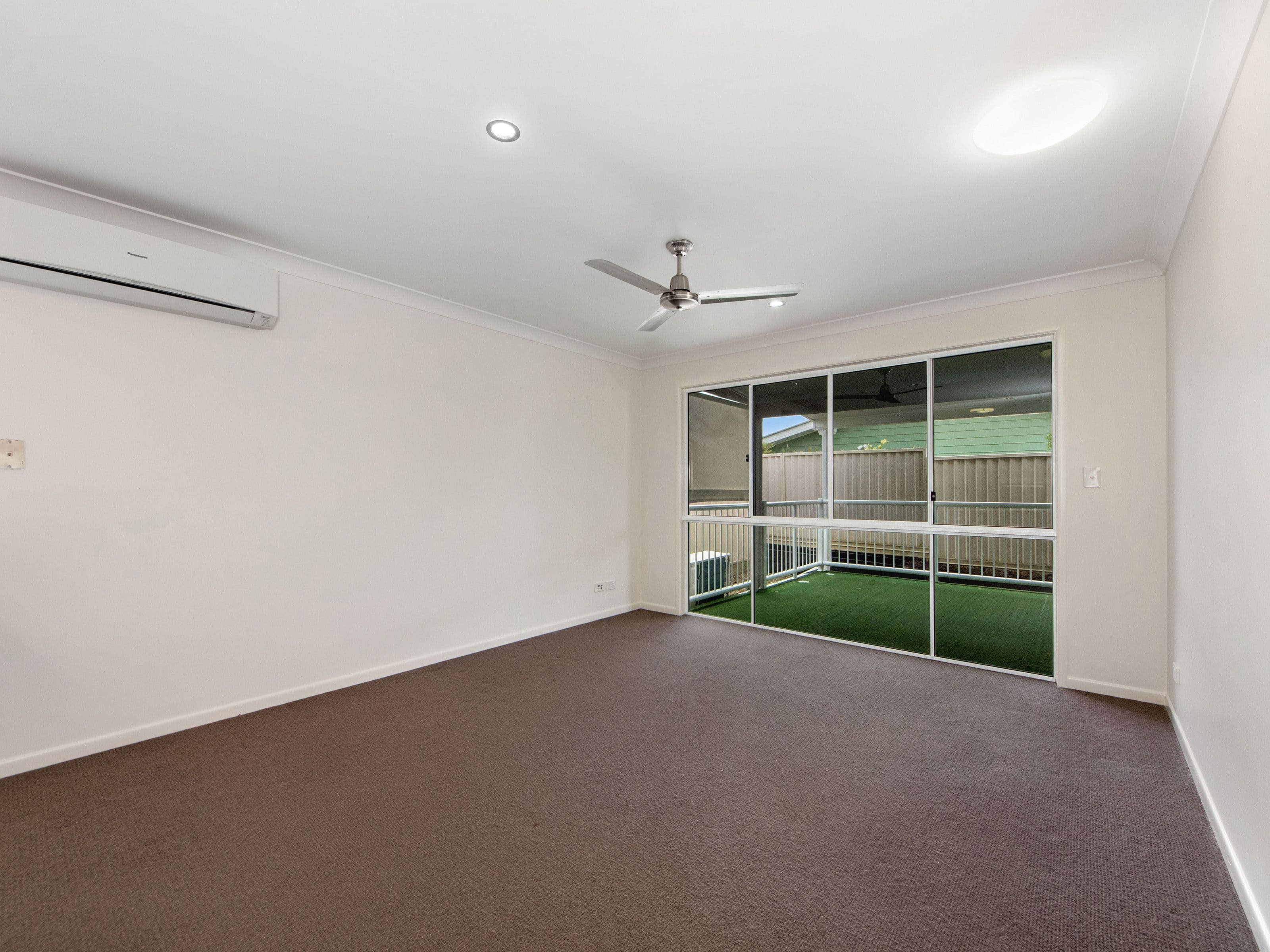 40 Riverbrooke Drive, Upper Coomera QLD 4209, Upper Coomera - Thumbnail 5