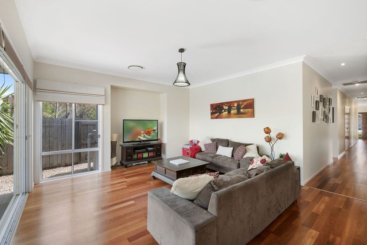 5 Dusky Street, North Lakes QLD 4509, North Lakes - Thumbnail 5
