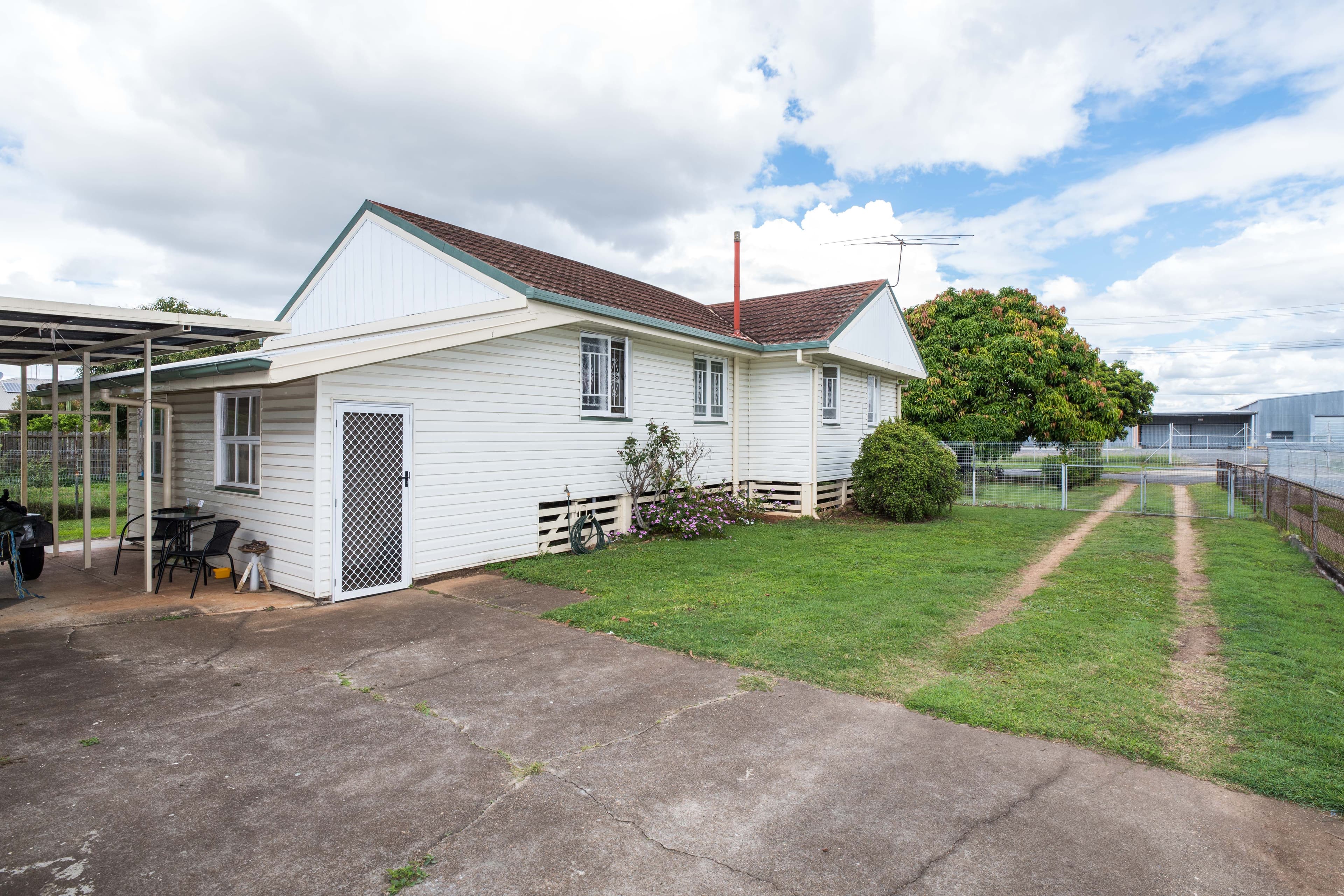 104 Blinzinger Road, Banyo QLD 4014, Banyo - Thumbnail 3