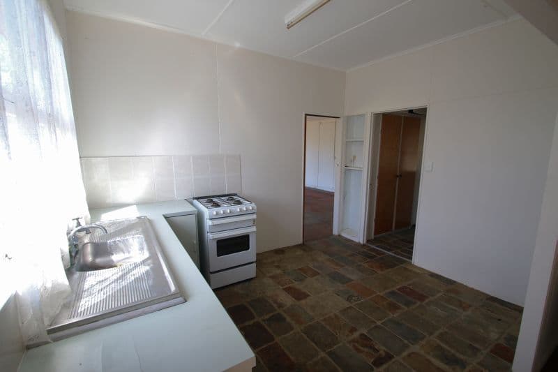 18 Mitchell Street, Monto QLD 4630, Monto - Image 1