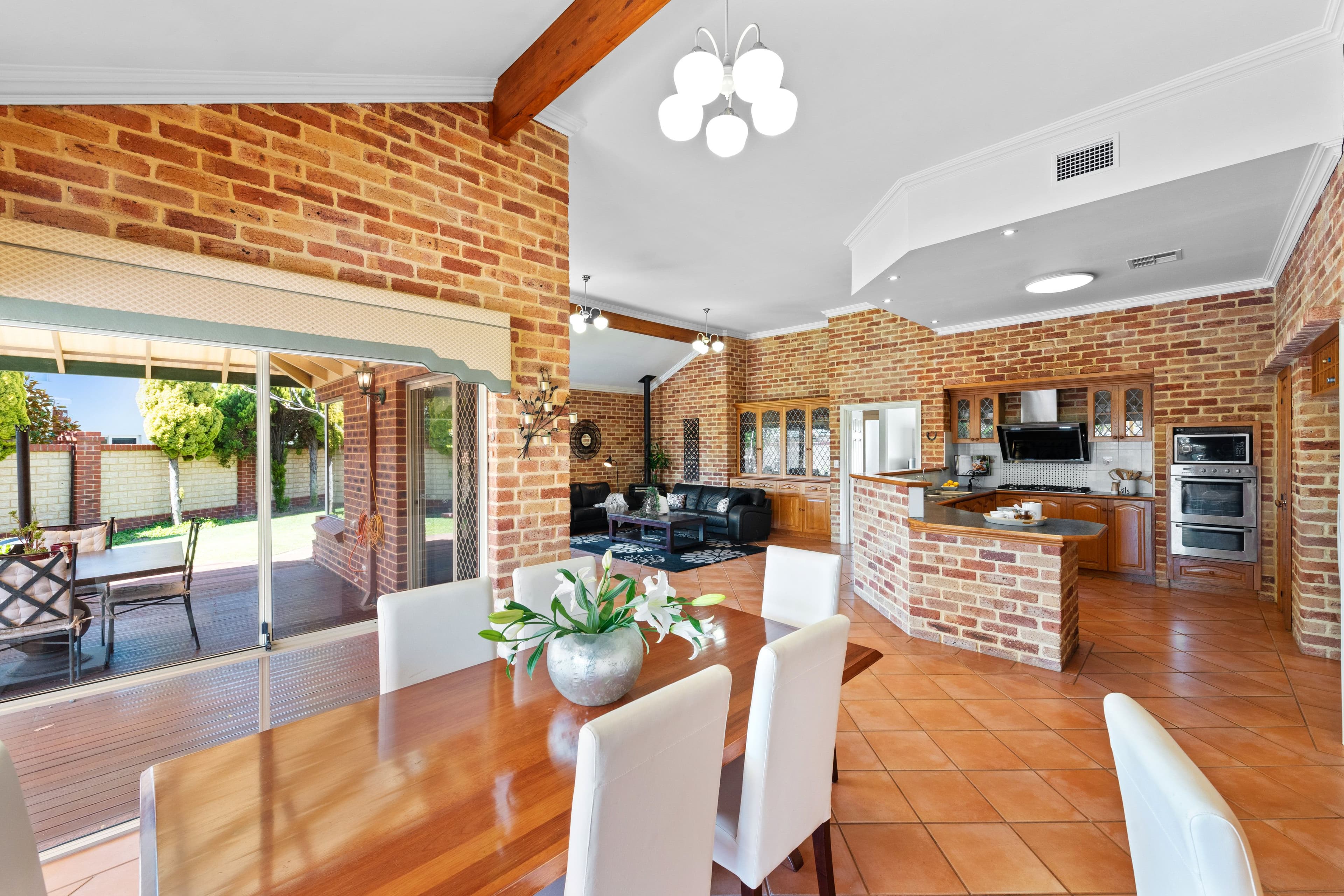 22 Illowra Way, Duncraig WA 6023, Duncraig - Thumbnail 3