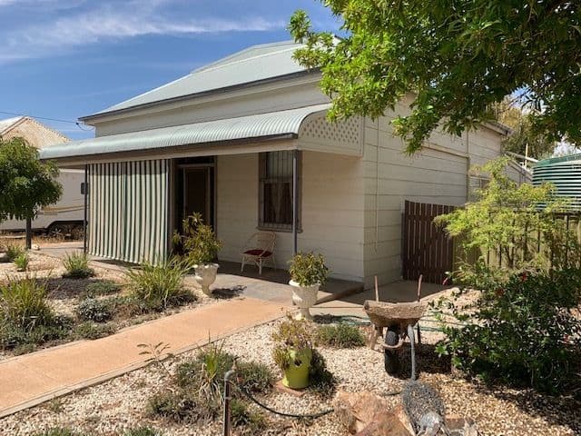 467 Chapple Street, Broken Hill NSW 2880, Broken Hill - Thumbnail 2