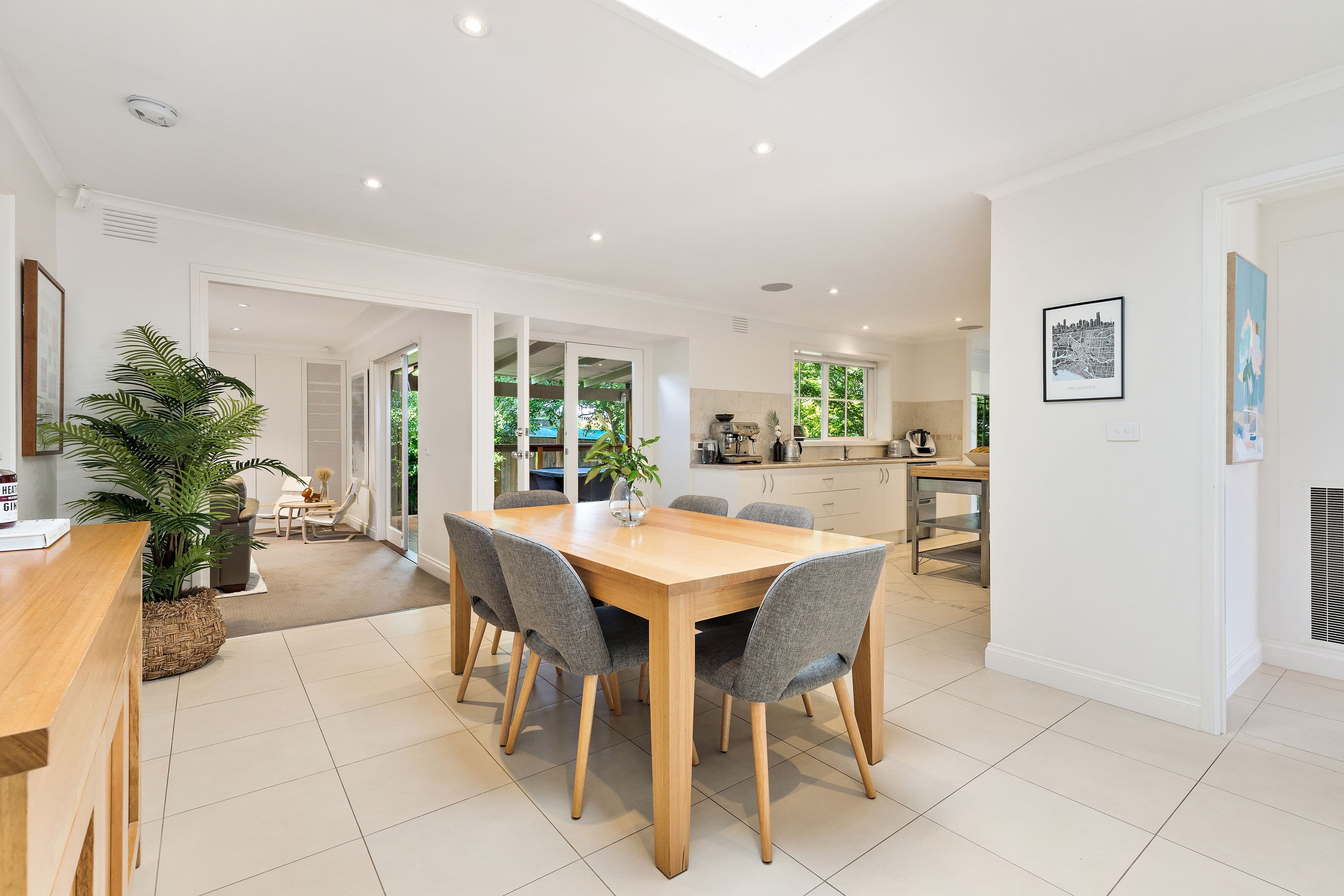 8 Gahnia Close, Ringwood North VIC 3134, Ringwood North - Thumbnail 3