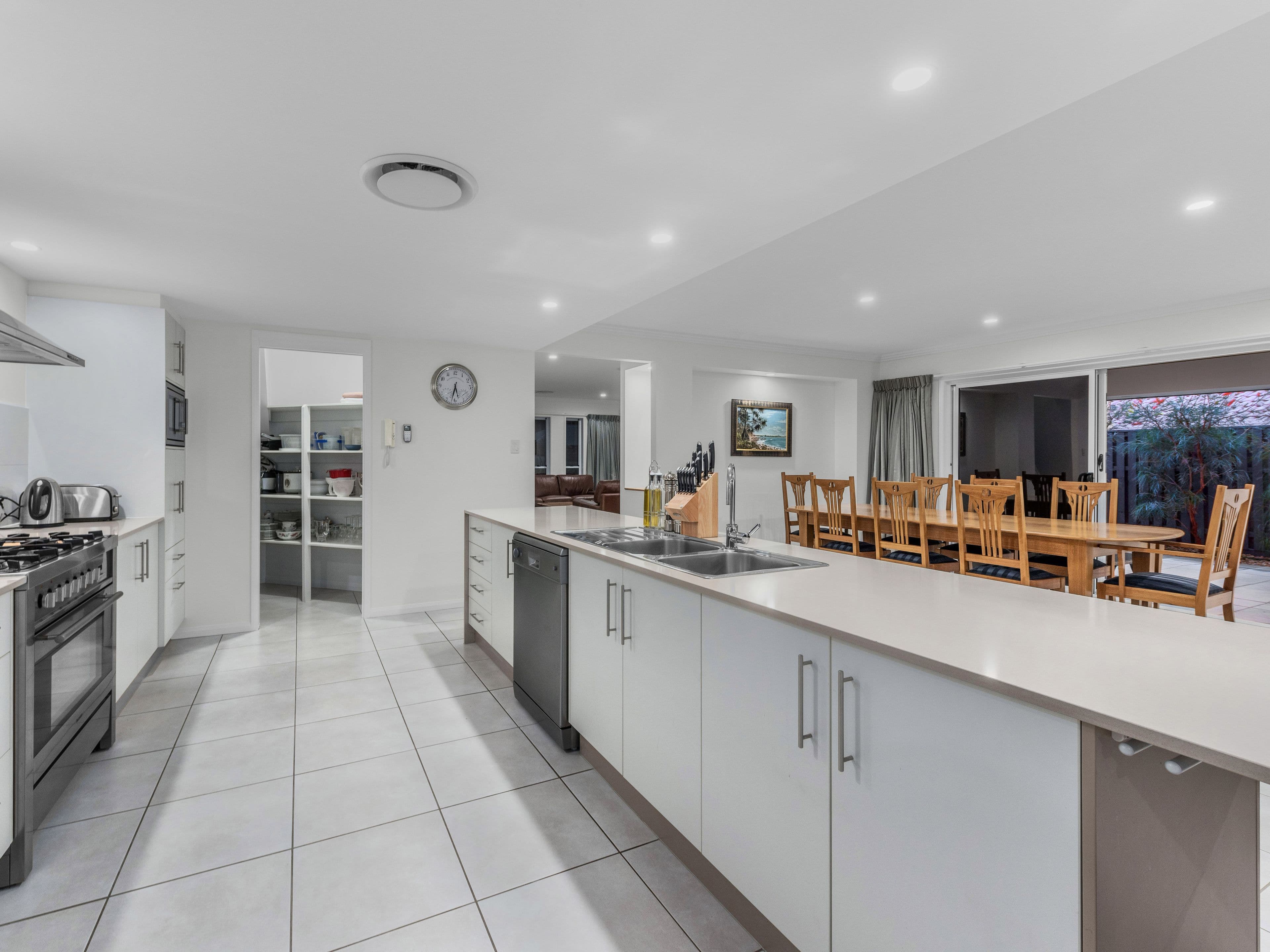 8 Cassia Street, Bridgeman Downs QLD 4035, Bridgeman Downs - Thumbnail 5