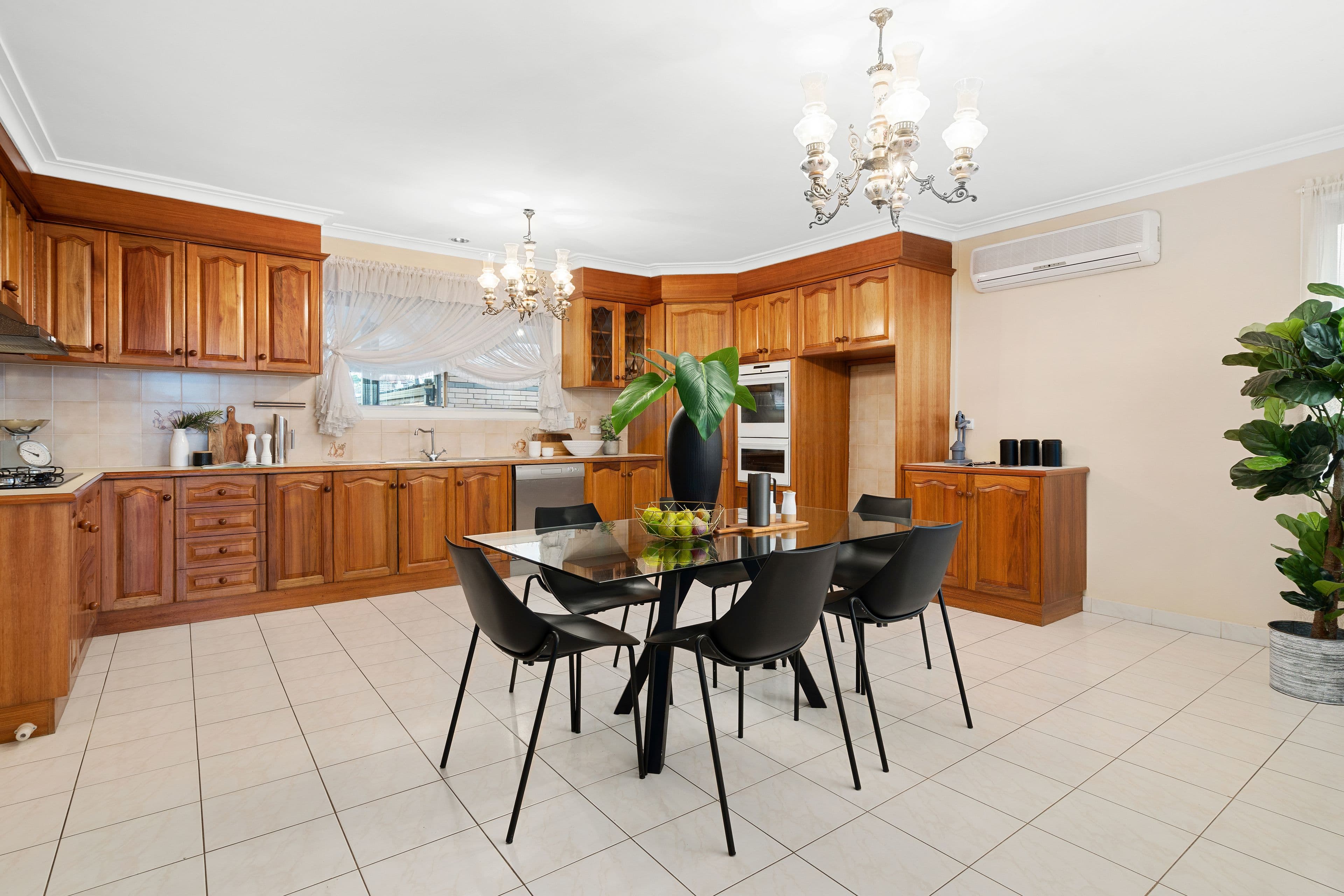 28 Tovey Street, Reservoir VIC 3073, Reservoir - Thumbnail 5