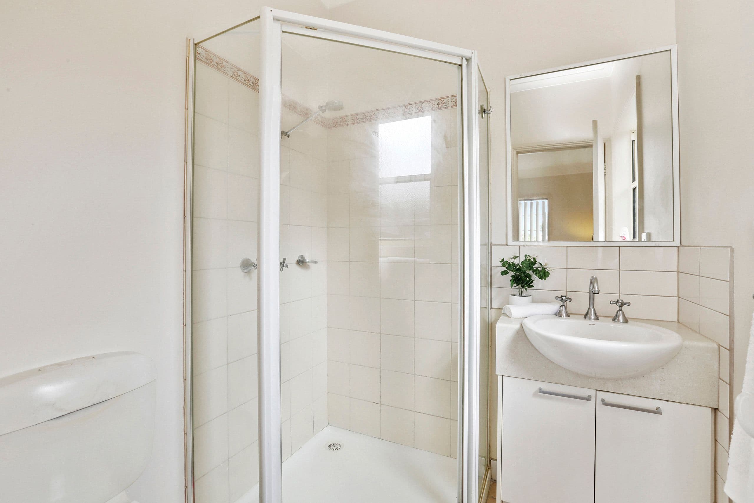 12-14 Rennie Street, Lara VIC 3212, Lara - Thumbnail 6