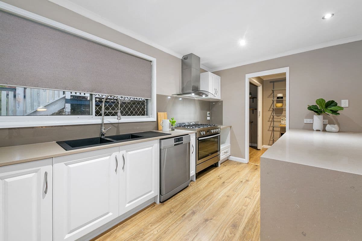 14 Victoria Avenue, Chelmer QLD 4068, Chelmer - Thumbnail 5