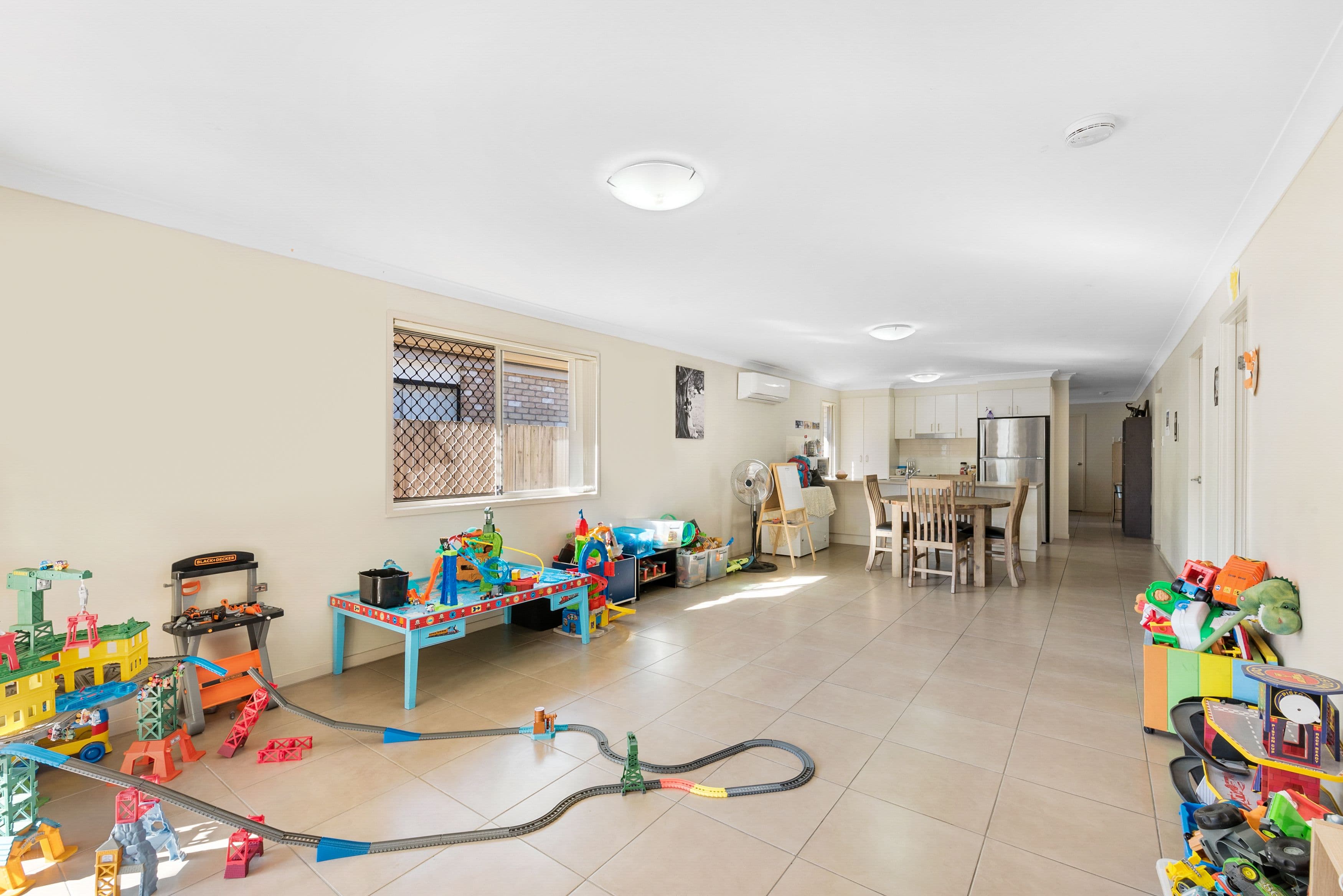 22 Jones Street, Rothwell QLD 4022, Rothwell - Thumbnail 4