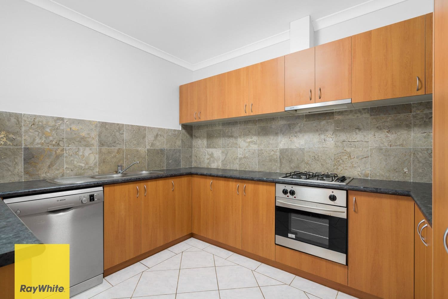 1 Ravenswood Drive, Nollamara WA 6061, Nollamara - Thumbnail 7