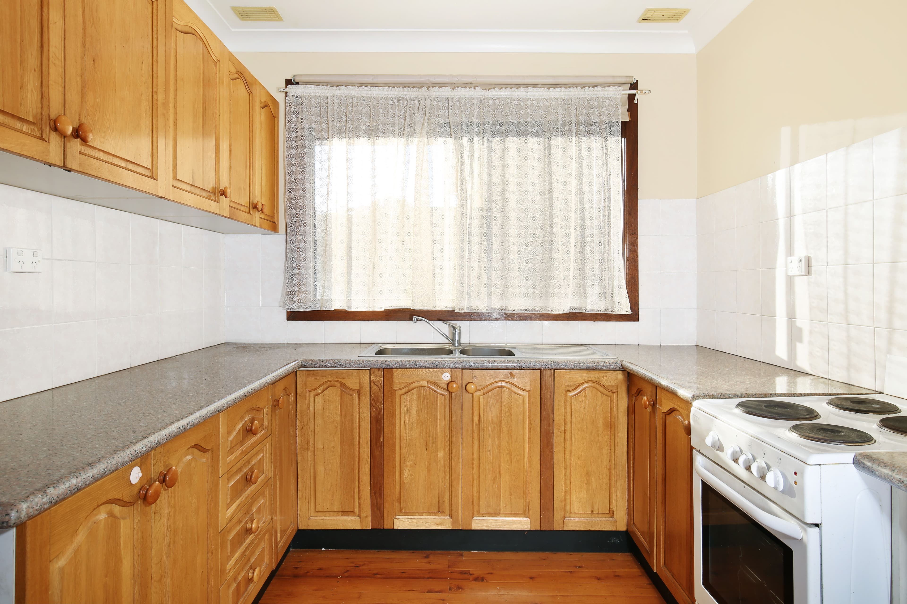 1 Melinda Grove, Lake Heights NSW 2502, Lake Heights - Thumbnail 8