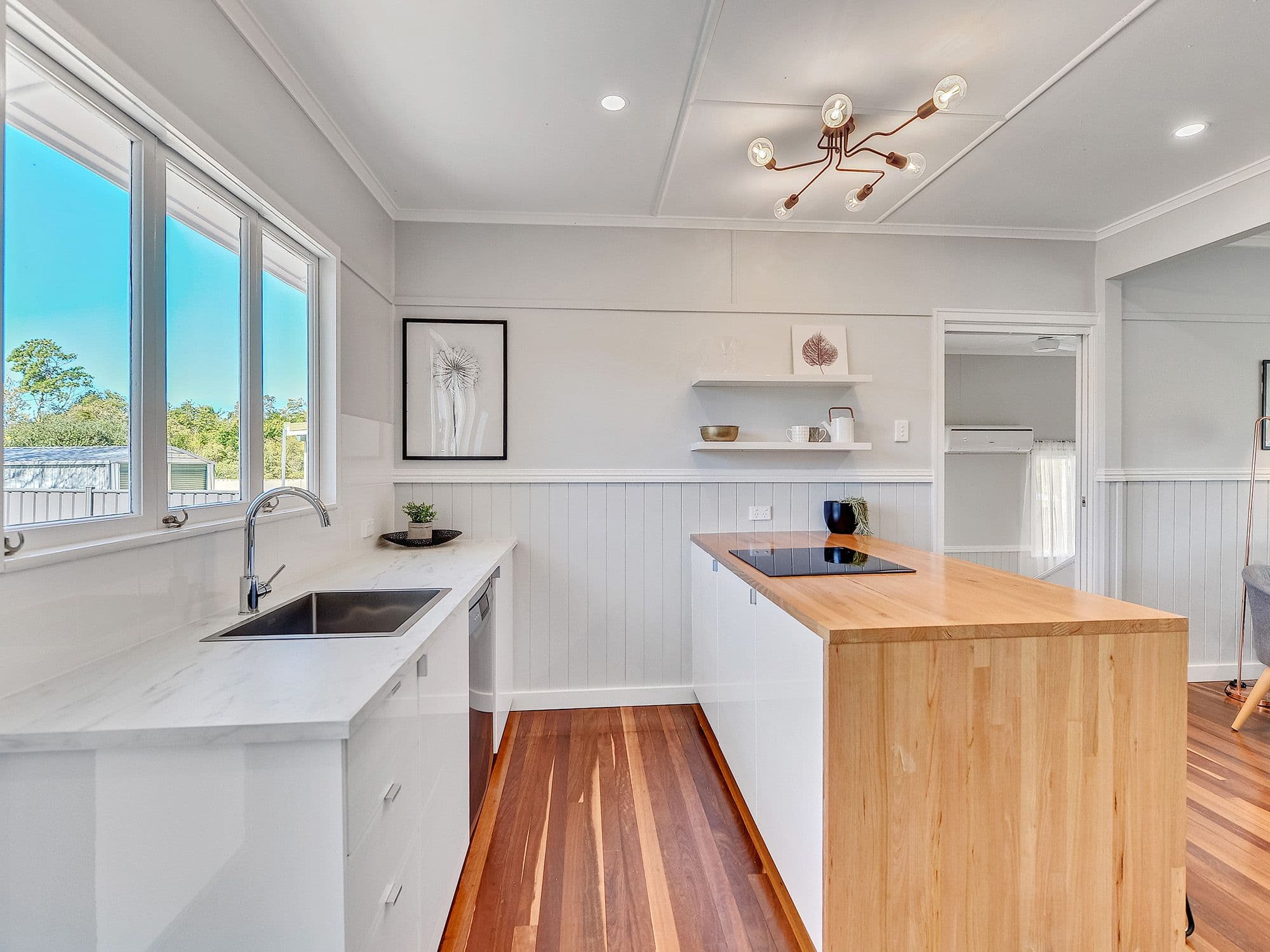30 Russell Street, Silkstone QLD 4304, Silkstone - Thumbnail 5