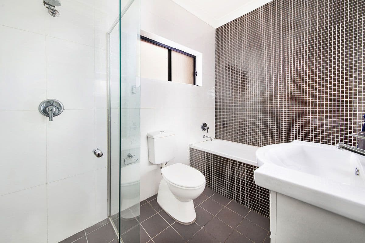 54 Osprey Drive, Illawong NSW 2234, Illawong - Thumbnail 5