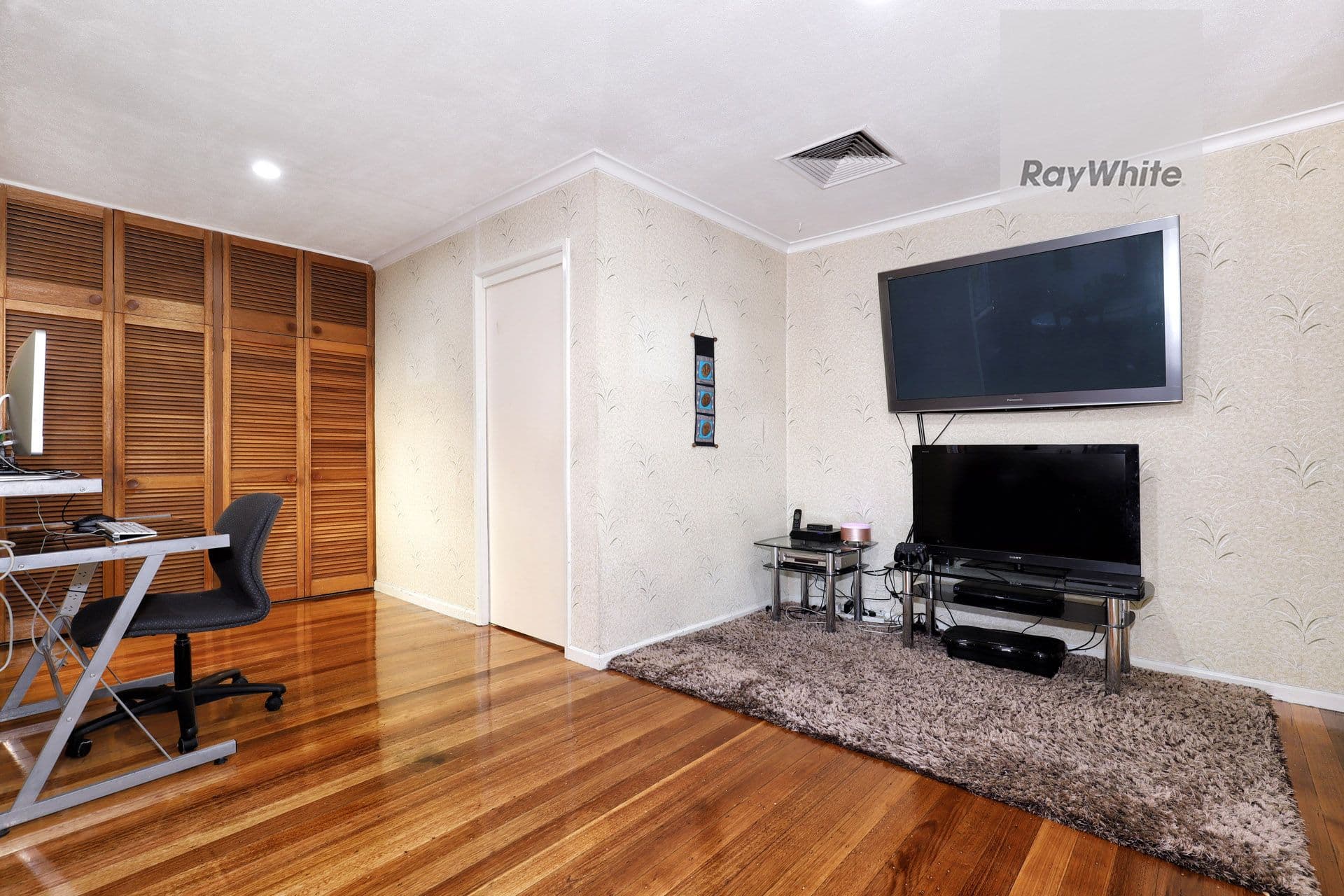 73 South Circular Road, Gladstone Park VIC 3043, Gladstone Park - Thumbnail 8