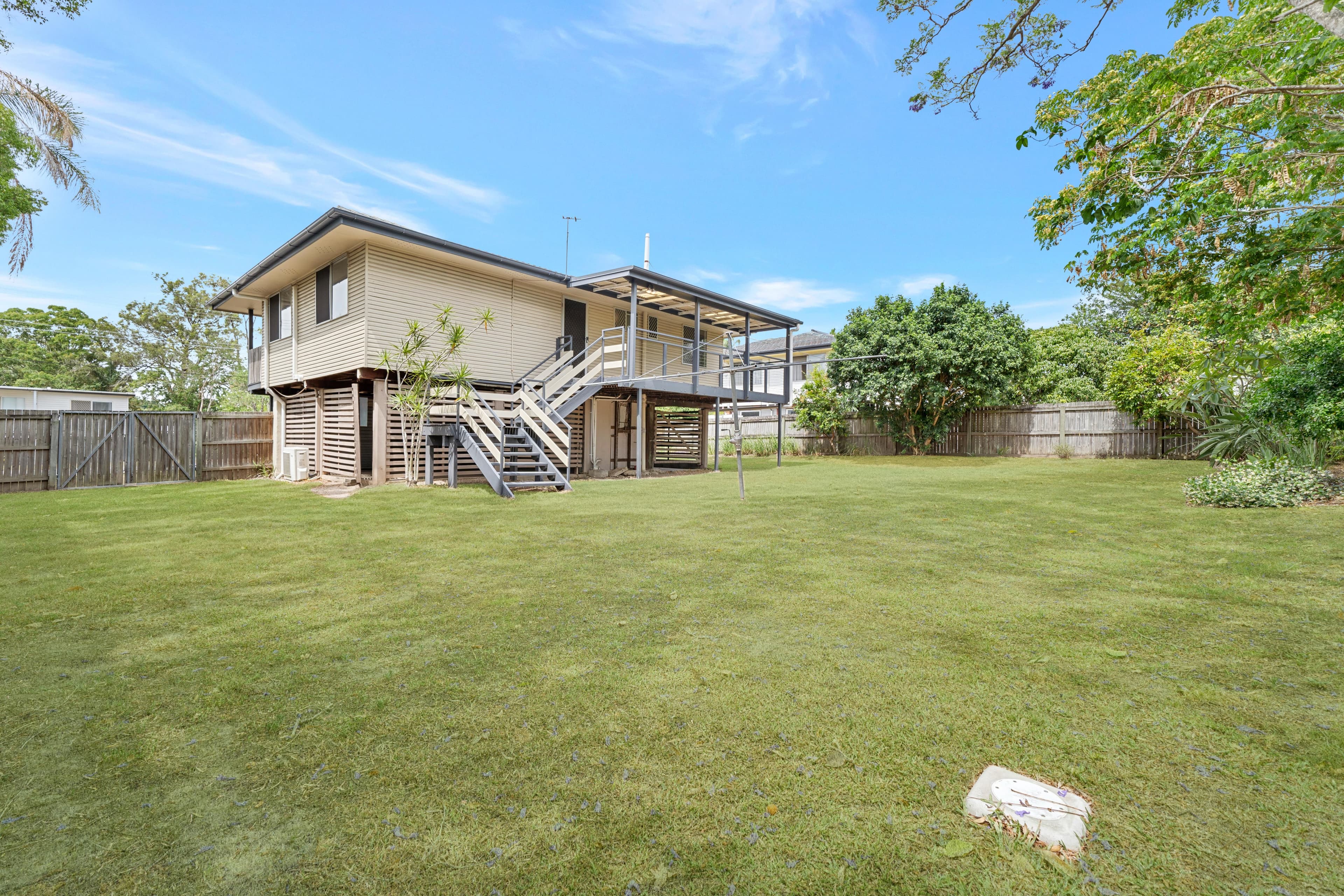 22 Maple Street, Kingston QLD 4114, Kingston - Thumbnail 2