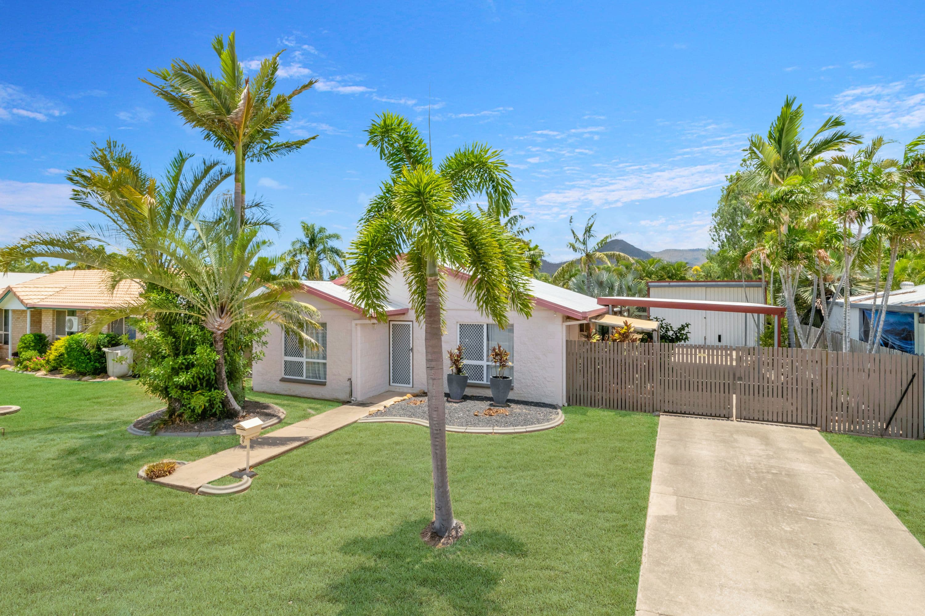9 Tartan Place, Rasmussen QLD 4815, Rasmussen - Image 1