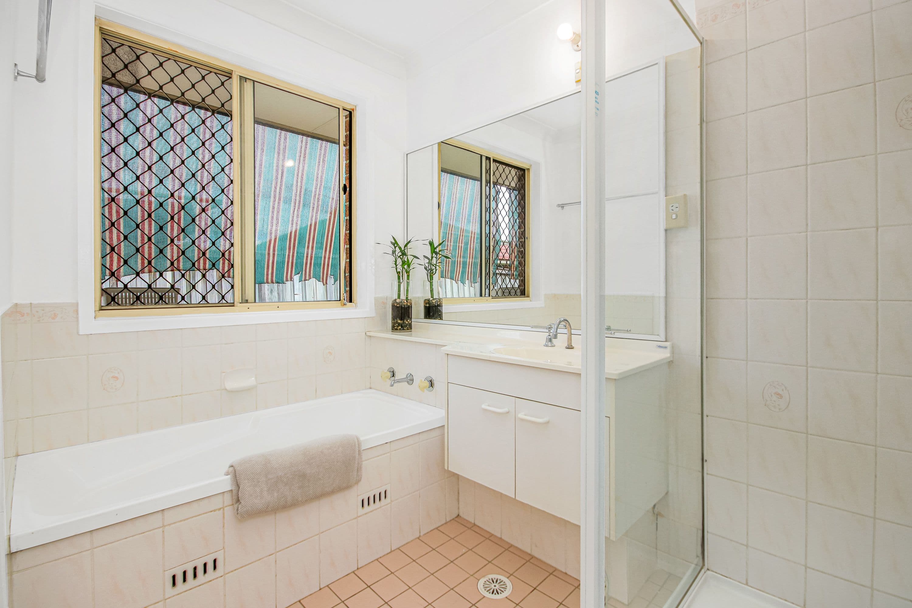1A Ironbark Crescent, Blacktown NSW 2148, Blacktown - Thumbnail 7