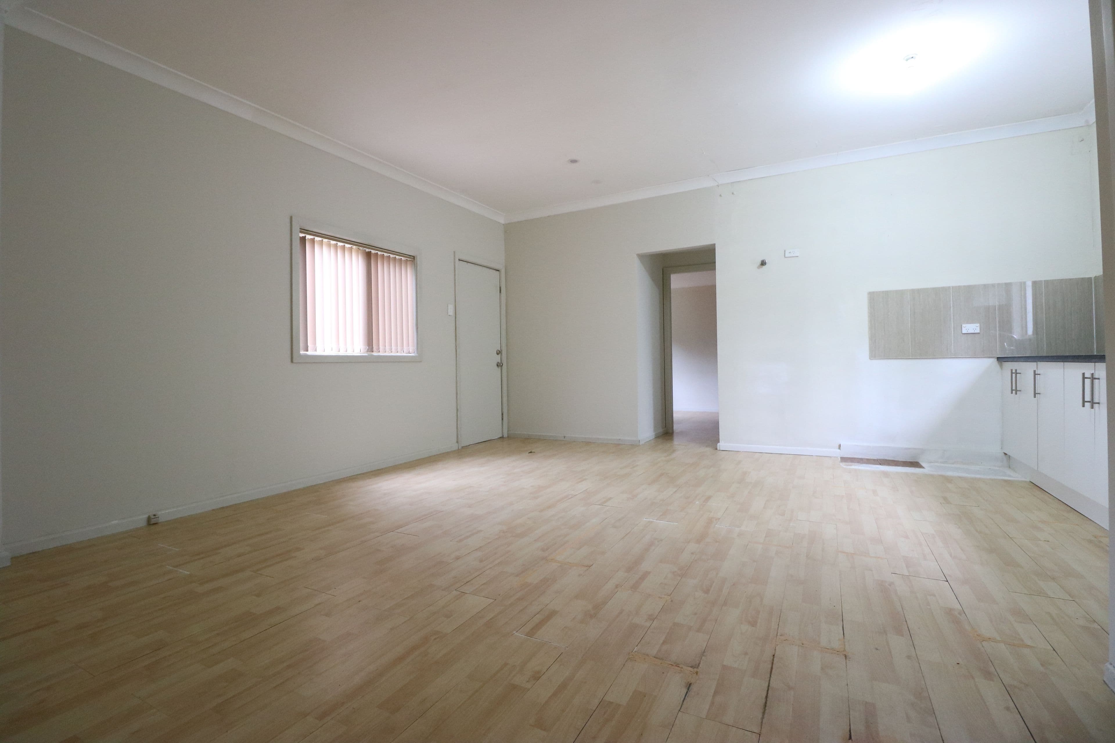 9b Grant Avenue, Cabramatta NSW 2166, Cabramatta - Thumbnail 2