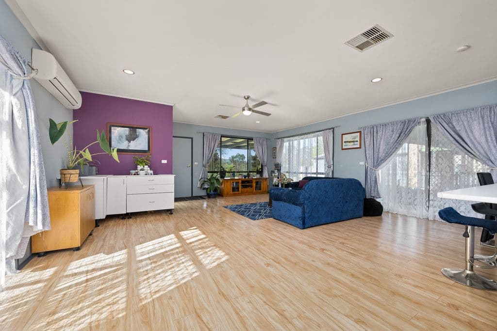 45 Urana Road, Burrumbuttock NSW 2642, Burrumbuttock - Thumbnail 4